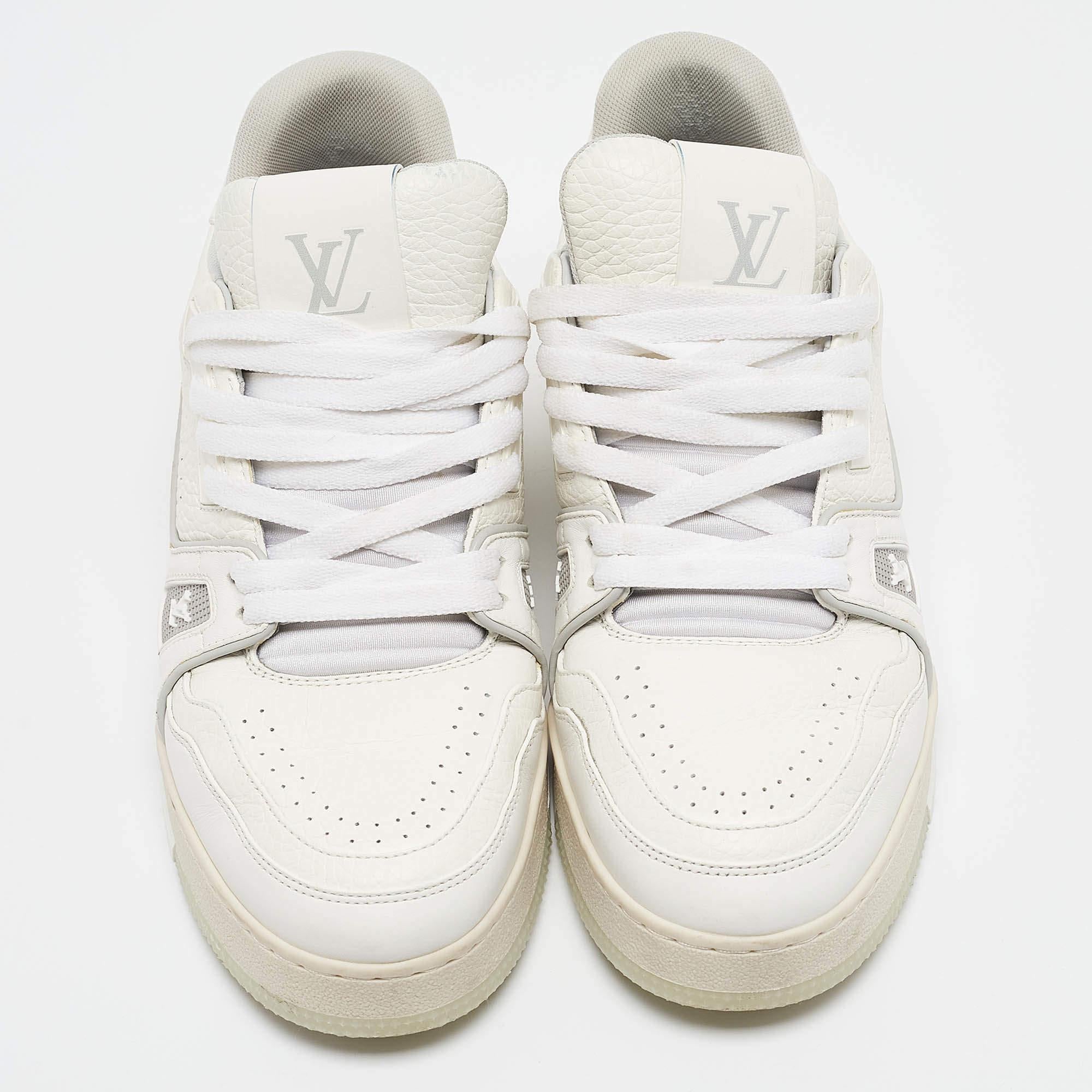 Gray Louis Vuitton White Leather LV Trainer Sneakers Size 40.5
