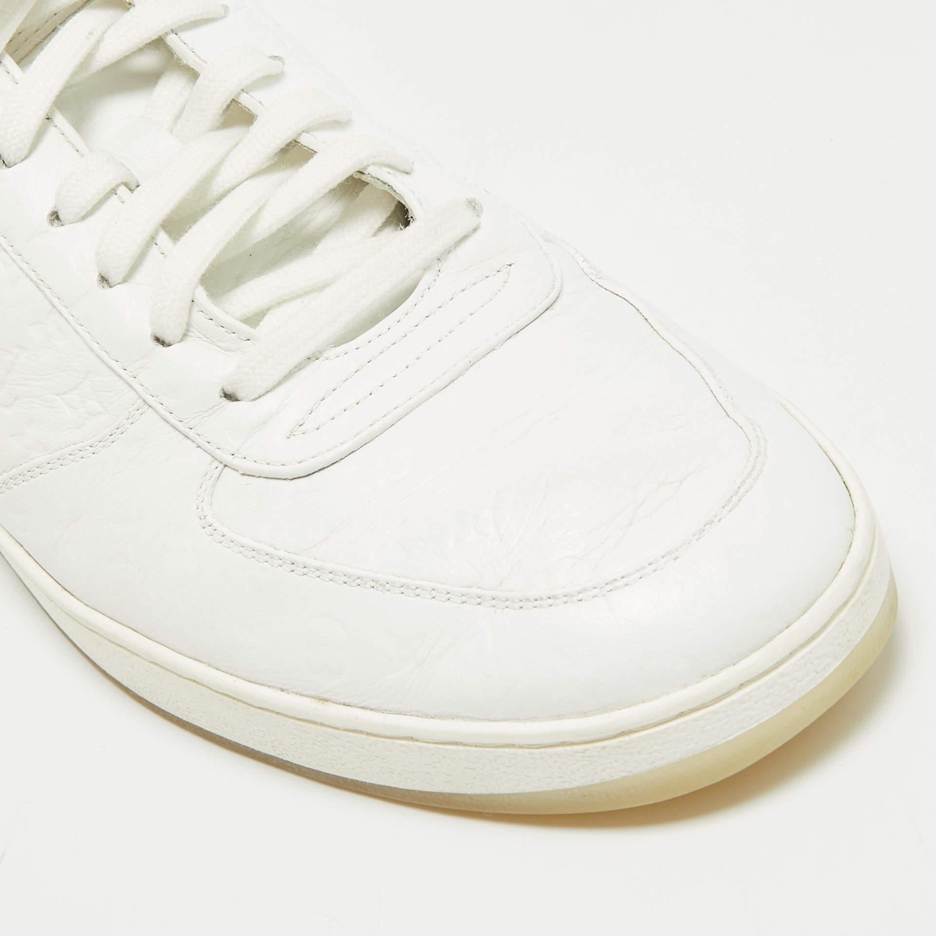 Louis Vuitton - Baskets Rivoli à lacets en cuir blanc, taille 42,5 en vente 2