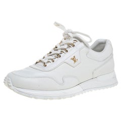 Louis Vuitton White Leather Run Away Low Top Sneakers Size 40.5