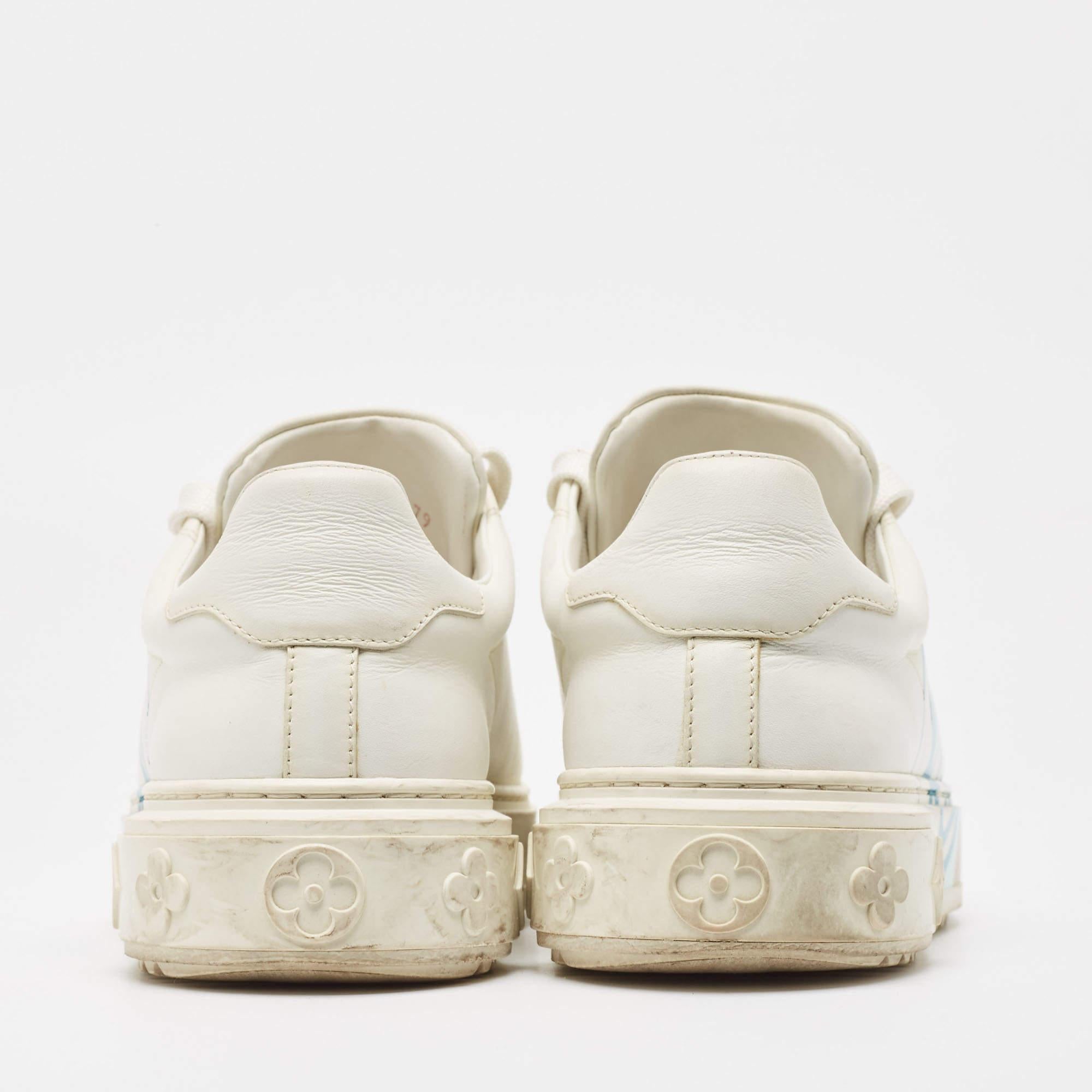 Louis Vuitton Time Out Turnschuhe aus weißem Leder Größe 38 Damen im Angebot