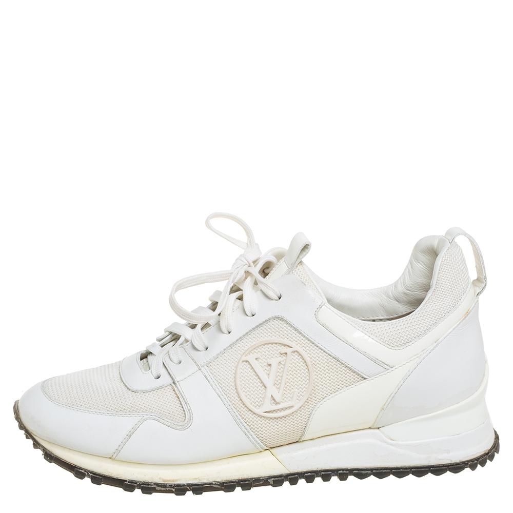 Made to provide comfort, these Run Away sneakers by Louis Vuitton are trendy and stylish. They've been crafted from patent leather, leather & mesh and designed with lace-up vamps, perforated details, and the label on the sides. Wear them with your