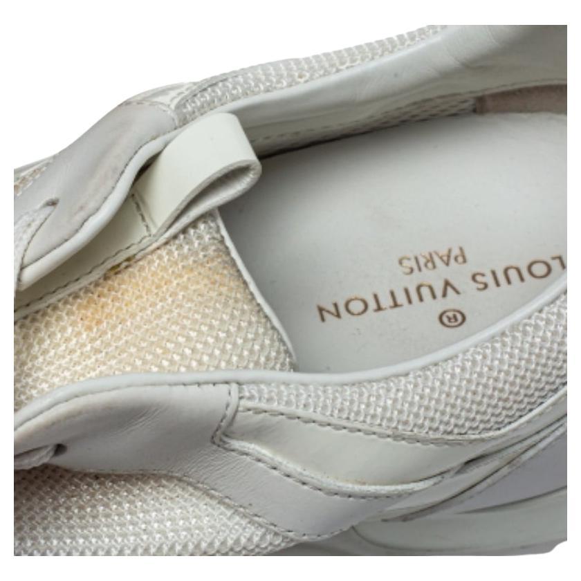 Gray Louis Vuitton White Mesh And Leather Run Away Low Top Sneakers Size 38.5 For Sale