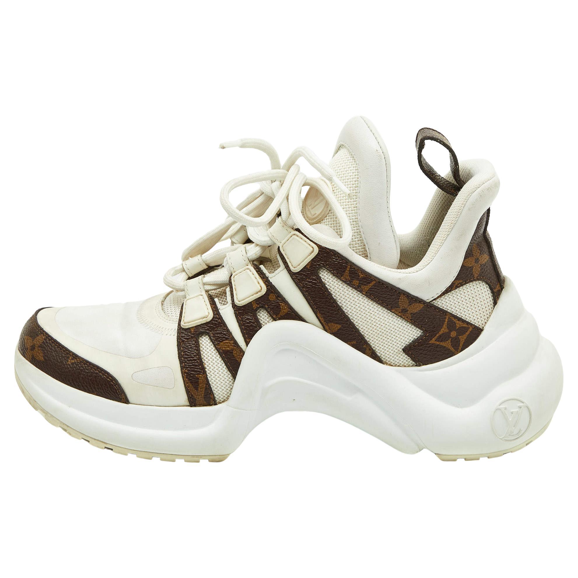 Louis Vuitton White Mesh and Monogram Canvas Archlight Sneakers Size 35.5 For Sale