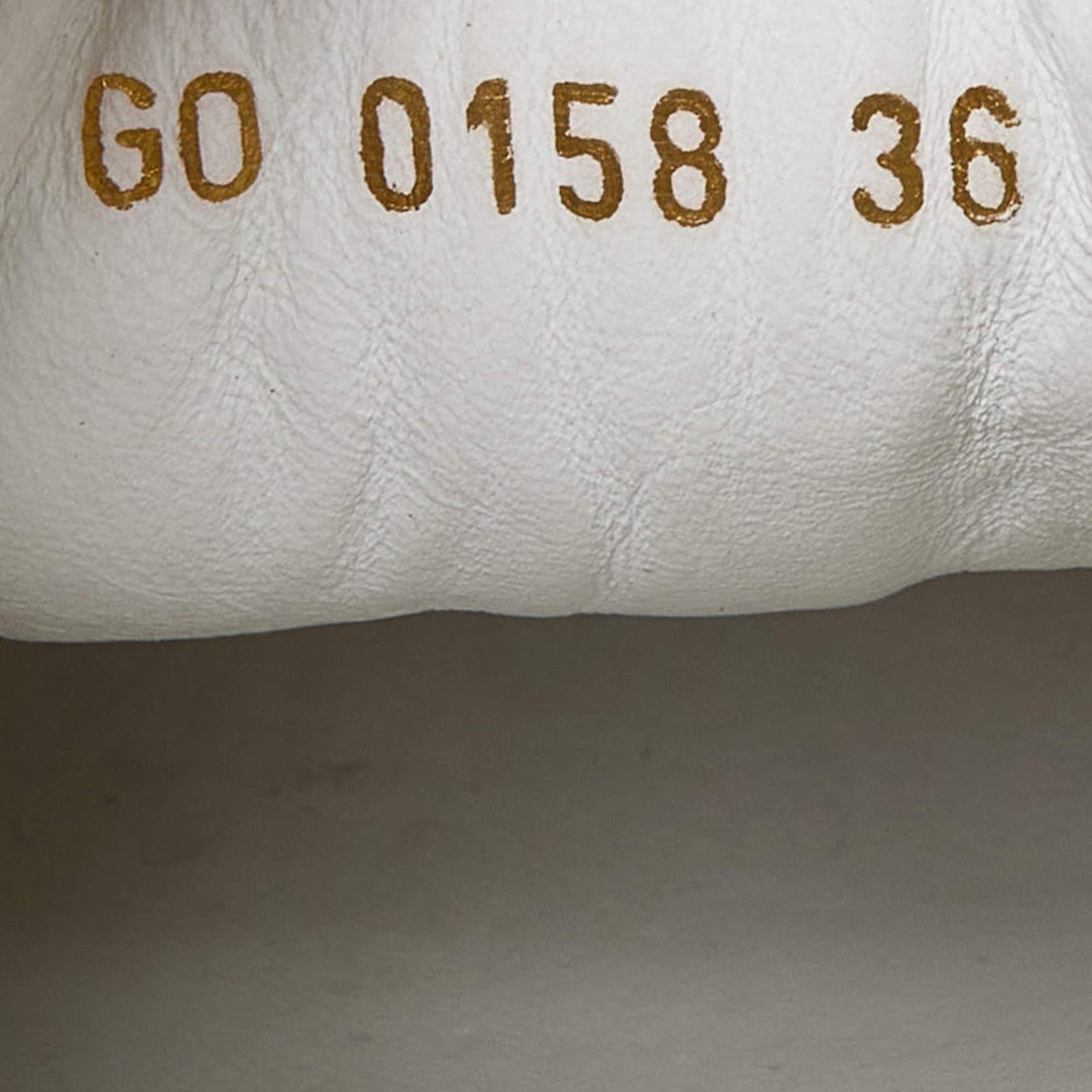 Weiße Laufsteg-Sneakers aus Mesh, Leder und Monogramm aus Segeltuch von Louis Vuitton, Größe 36 im Angebot 1