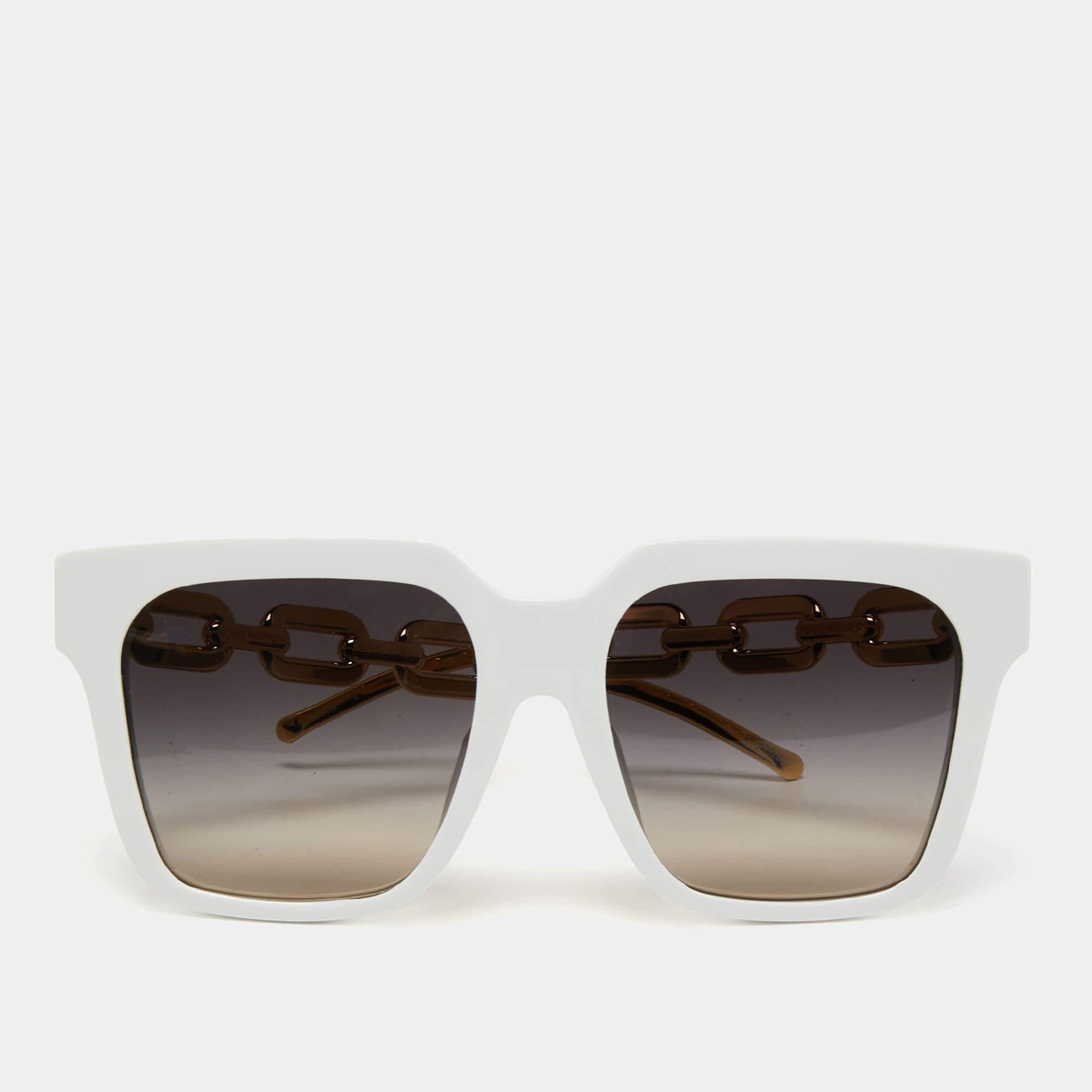 Louis Vuitton My LV Chain Pilot Sunglasses Gradient Brown Metal. Size E