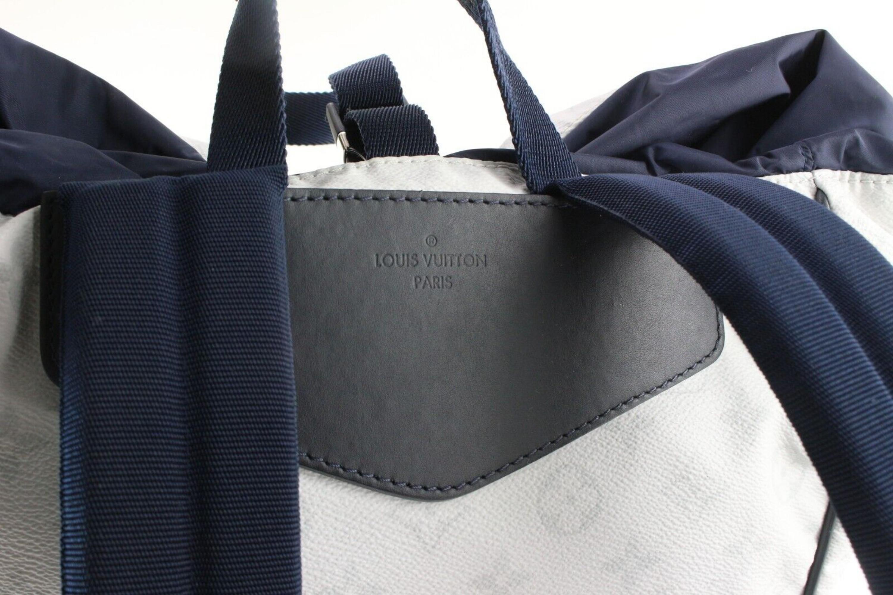 Louis Vuitton White Monogram Antarctica Ultralight Backpack 2LV0413C For Sale 1