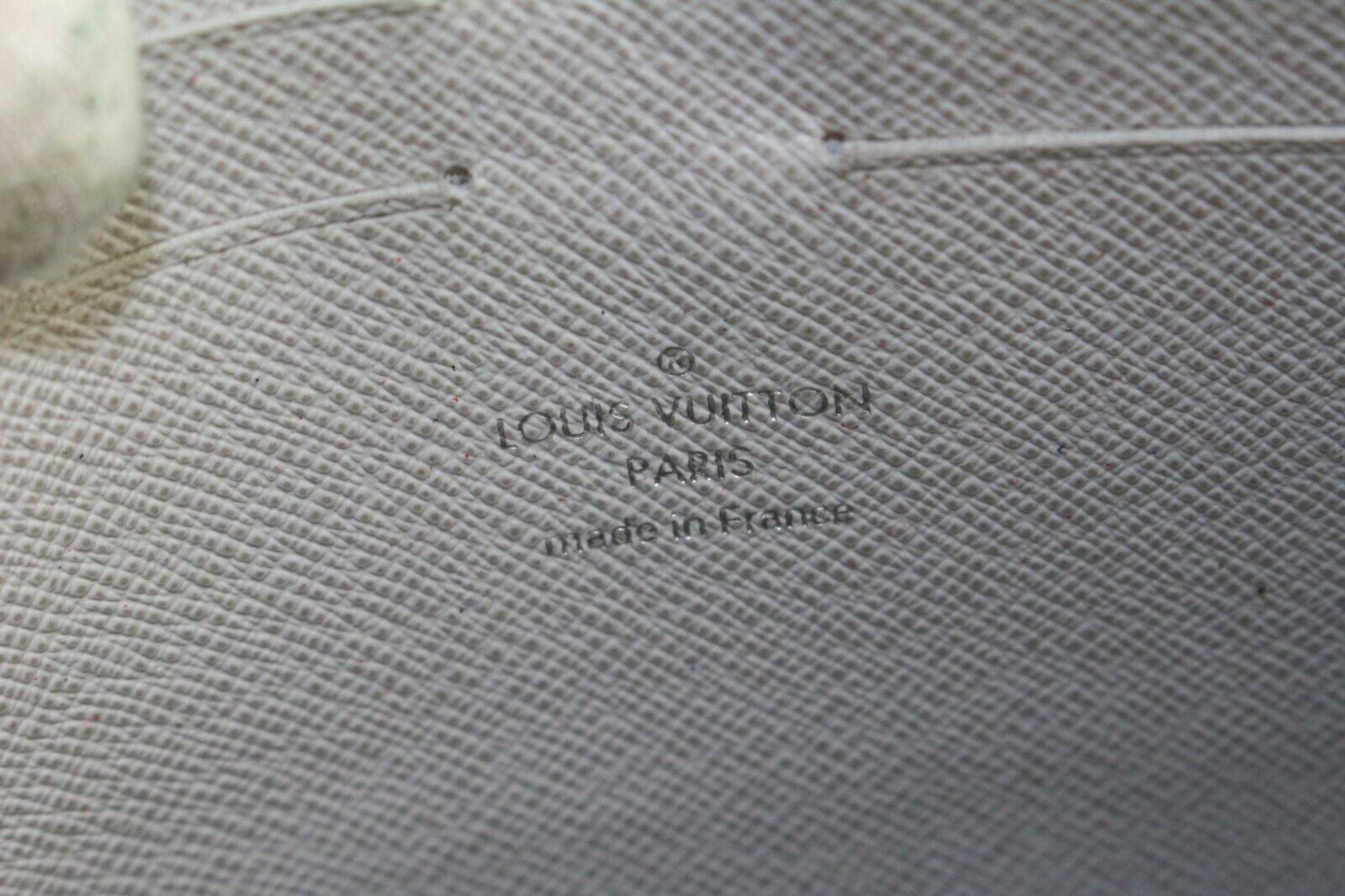 Louis Vuitton White Monogram Antarctica Zip Pouch O-Case Toiletry Clutch 1LK0425 For Sale 6