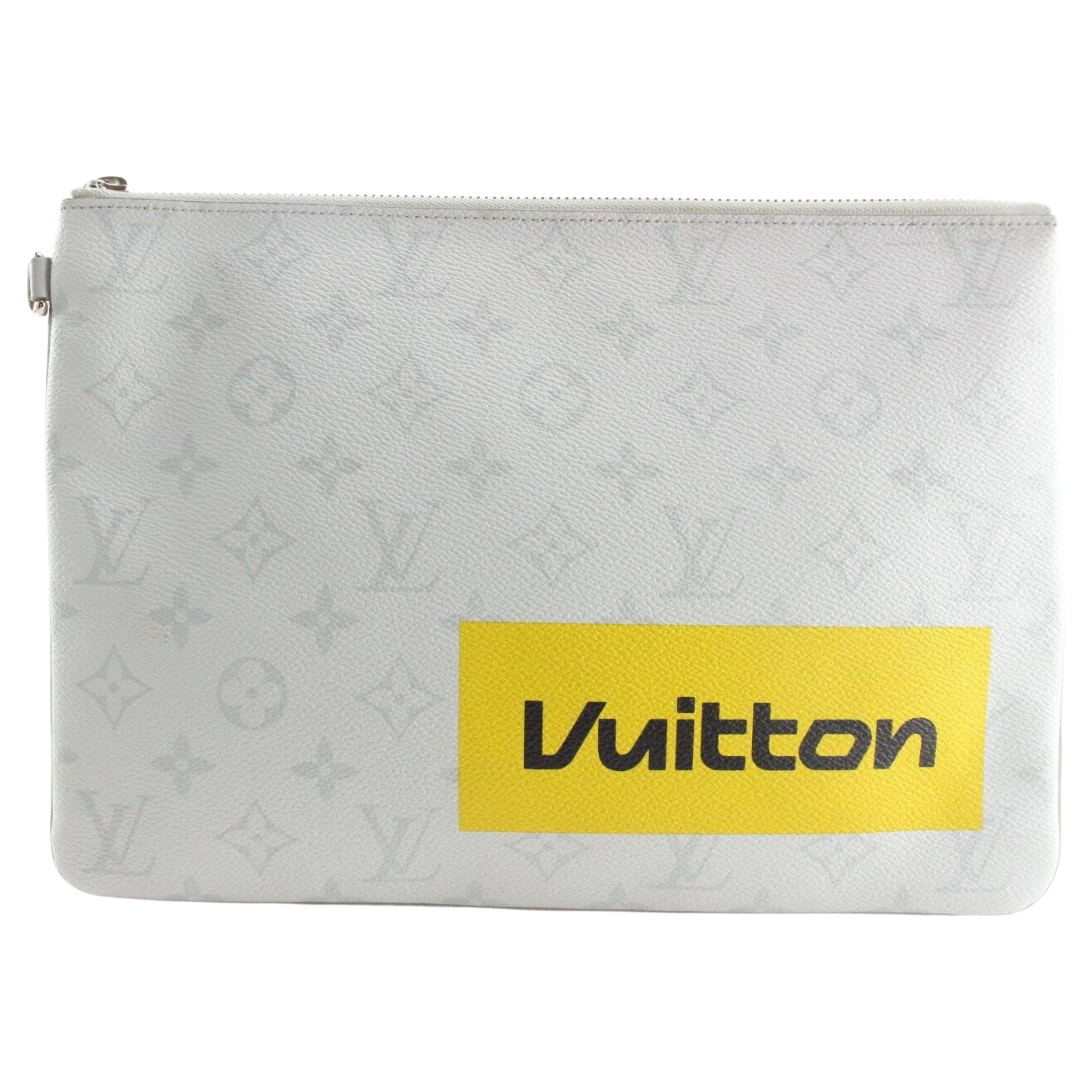 Louis Vuitton White Monogram Antarctica Zip Pouch O-Case Toiletry Clutch 1LK0425 For Sale