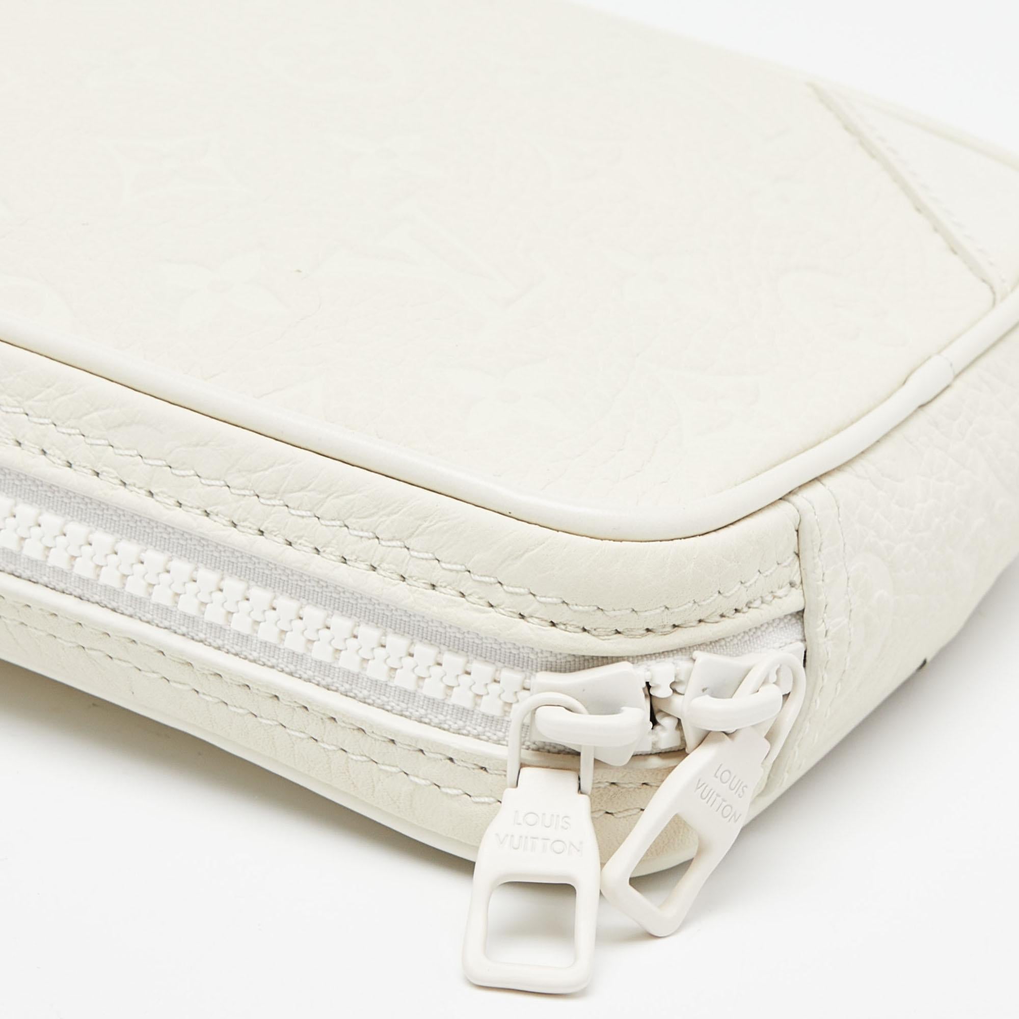 Louis Vuitton White Monogram Empreinte Utility Side Bag For Sale 3