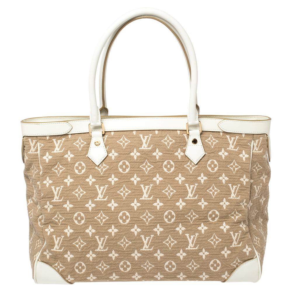 Louis Vuitton White Monogram Limited Edition Sabbia Cabas GM Bag In Good Condition In Dubai, Al Qouz 2