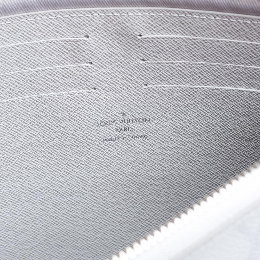 Louis Vuitton White Monogram Zipped Pouch GM 2