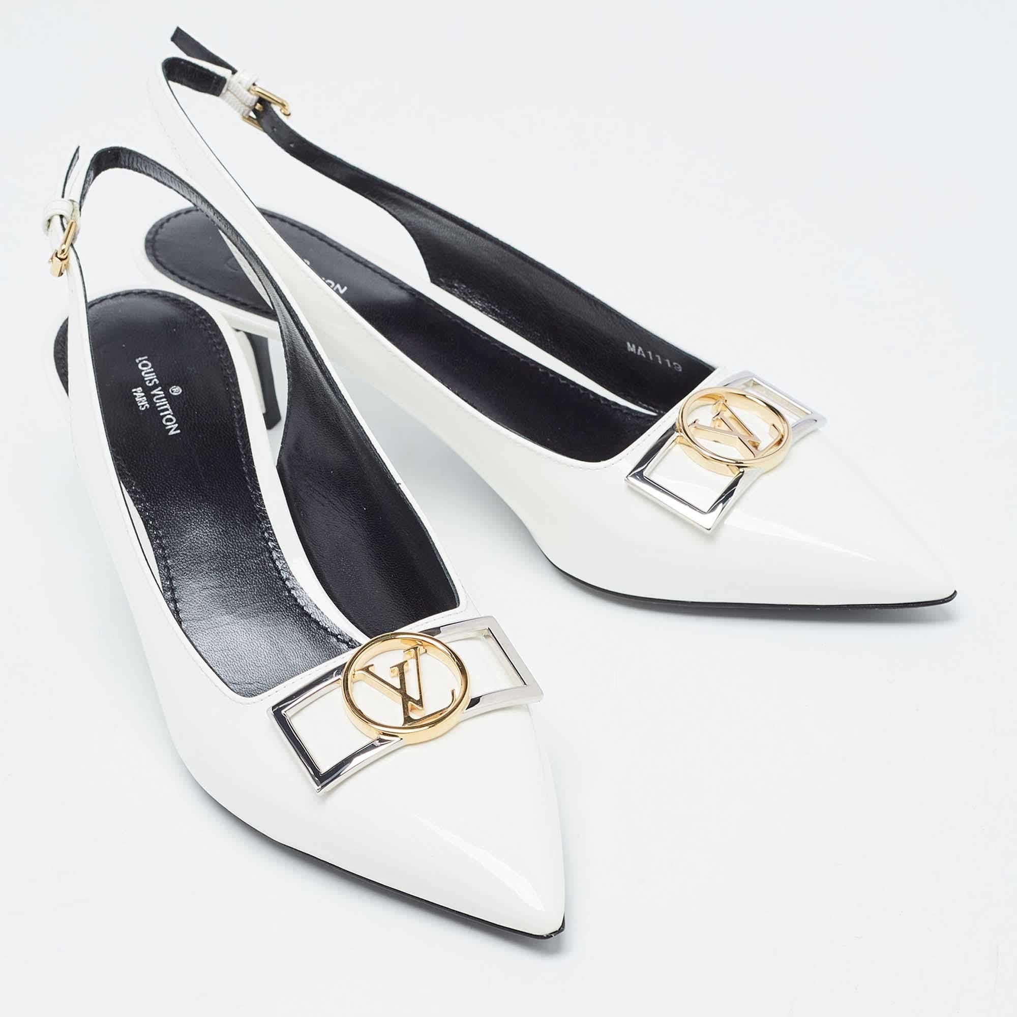 Crafted in a classy hue, we love these LV white pumps. Designed to make a statement, they have a sleek silhouette and a nice fit. Wear yours under maxi skirts for a peek of glamour, or let them shine with cropped hemlines.

