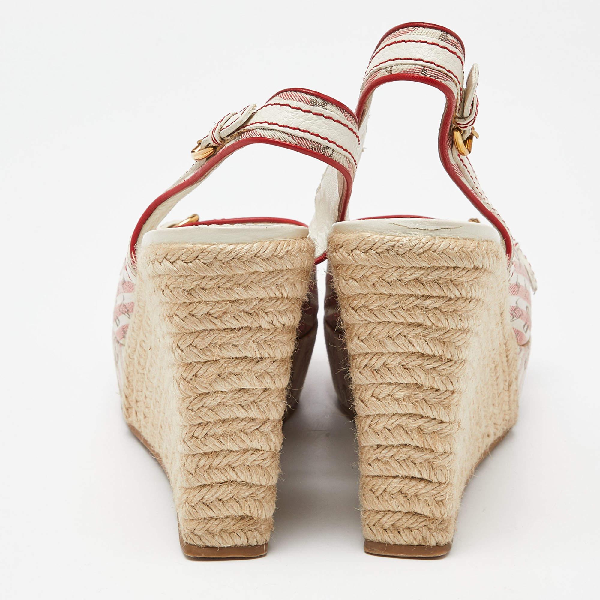 Louis Vuitton White/Red Canvas Wedge Sandals Size 40 For Sale 2