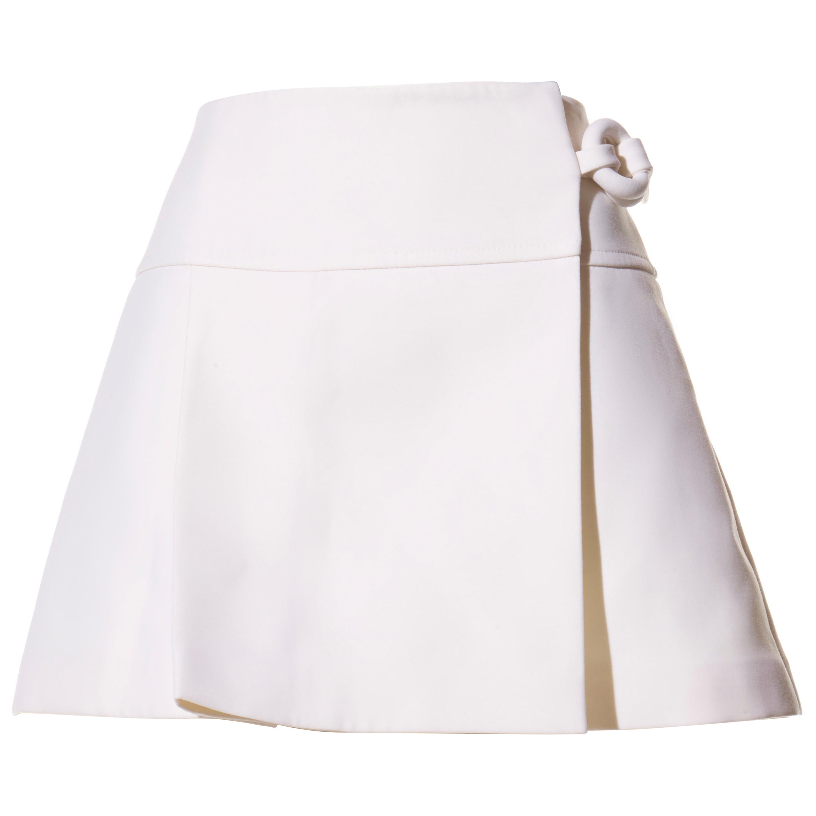 Minijupe A-Line à anneaux blancs de Louis Vuitton, printemps/été 2019 en vente