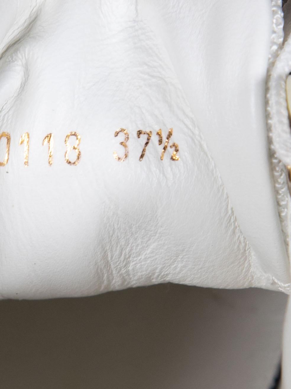 Louis Vuitton White Run Away Monogram Trainers Size IT 37.5 1