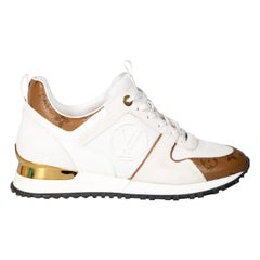 Louis Vuitton White Run Away Monogram Trainers Size IT 37.5