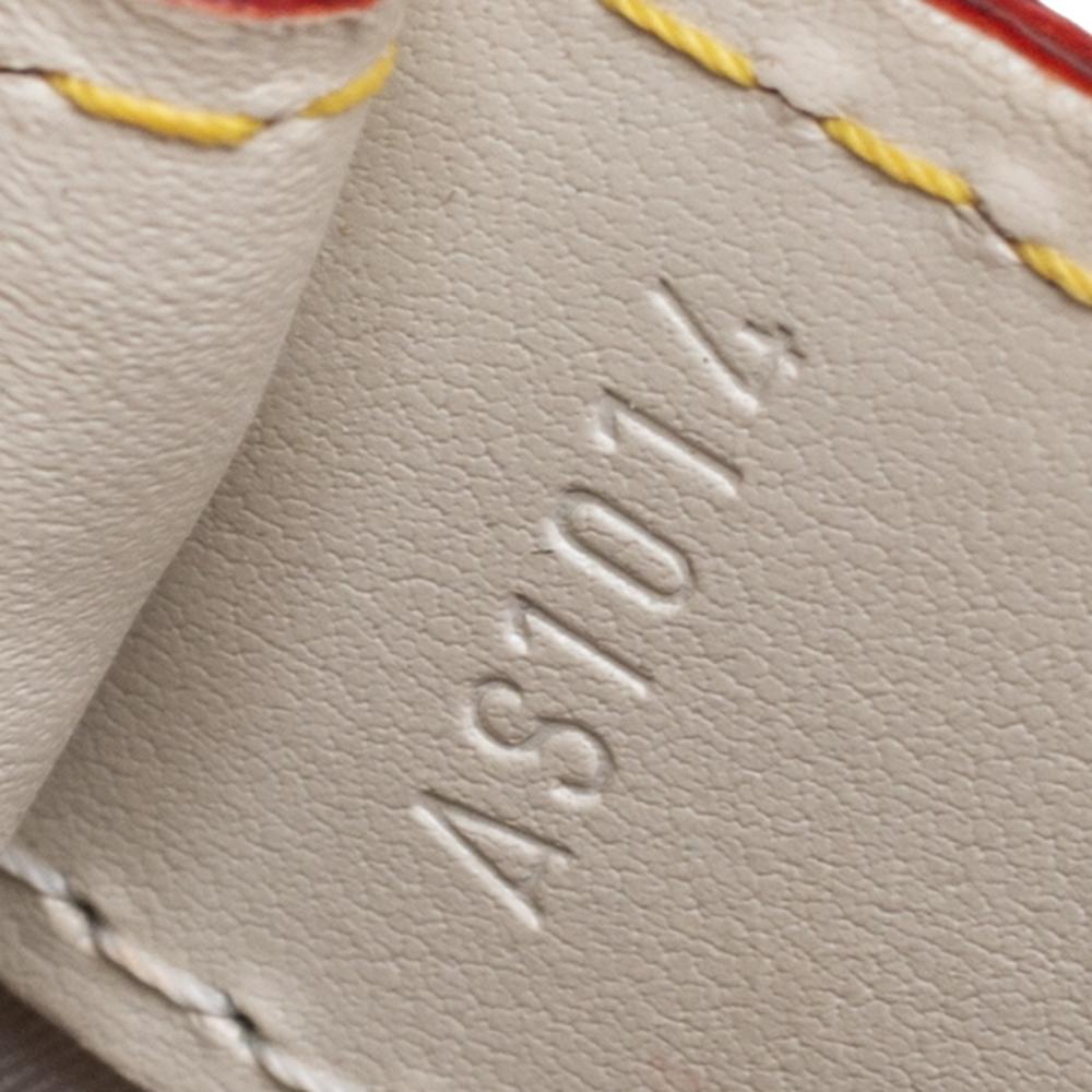 Louis Vuitton White Suhali Leather Le Fabuleux Bag In Good Condition In Dubai, Al Qouz 2