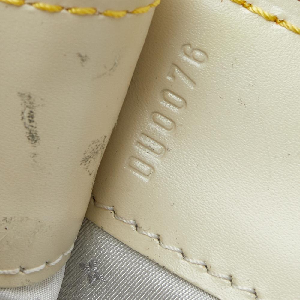 Louis Vuitton White Suhali Leather Le Talentueux Bag 2