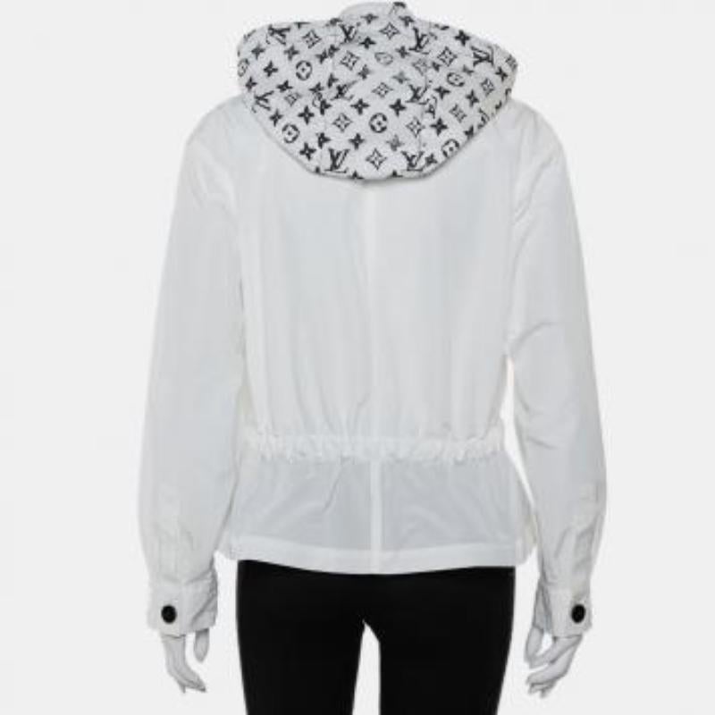Louis Vuitton White Synthetic Logo Printed Hood Detail Belted Parka Jacket M For Sale 4