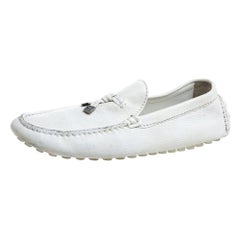 Louis Vuitton White Textured Leather Logo Bow Loafers Size 41