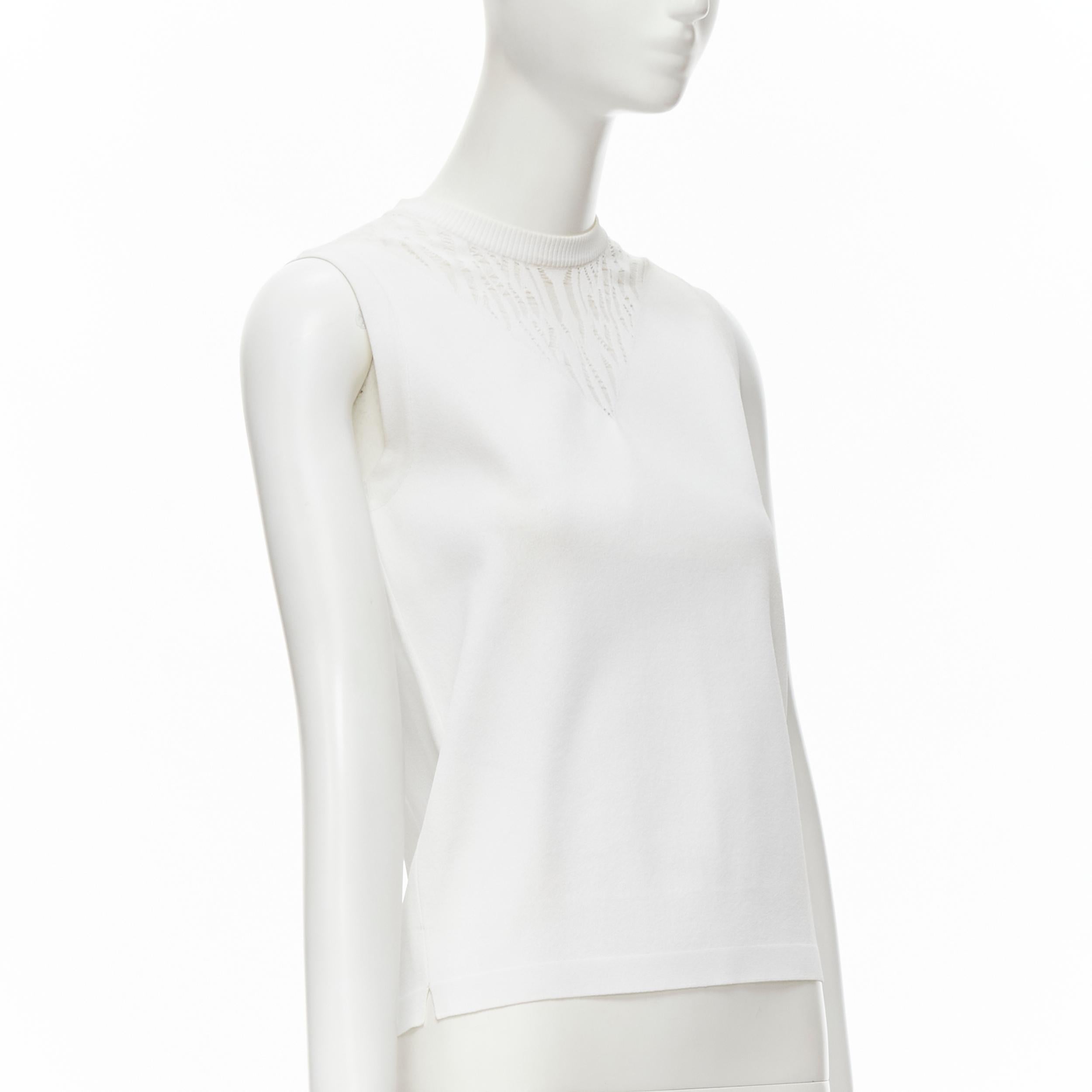 Gris Gilet sans manches Louis Vuitton en polyester et viscose blanc avec col en dentelle, taille S en vente