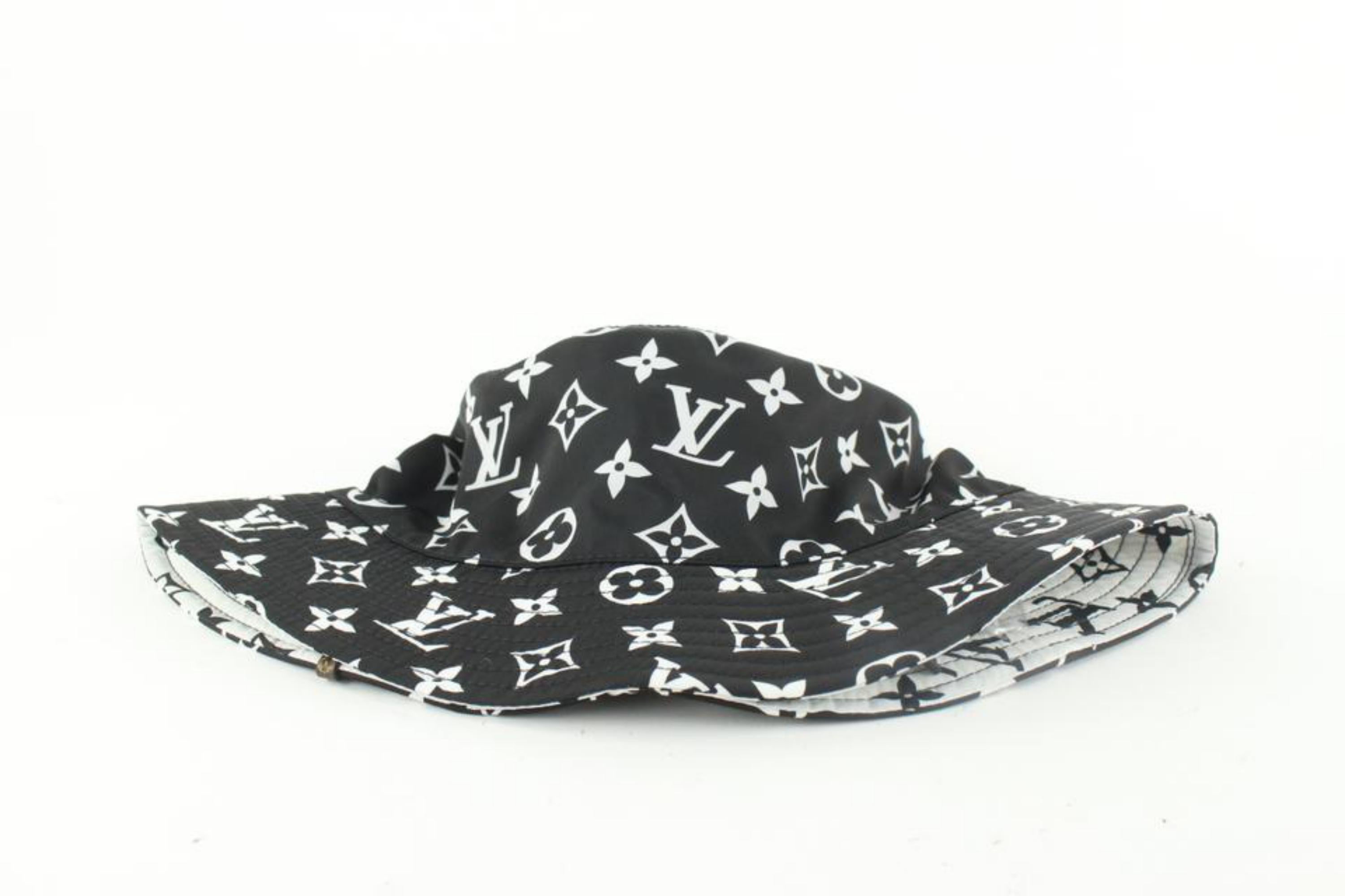 Louis Vuitton White x Black Monogram Bucket Hat Fisherman Cap 1221lv6 3