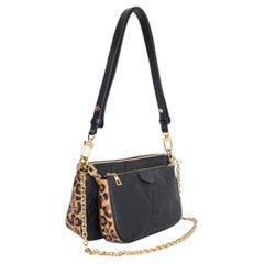 LOUIS VUITTON Wild At Heart Multi Pochette Accessoires Leopard