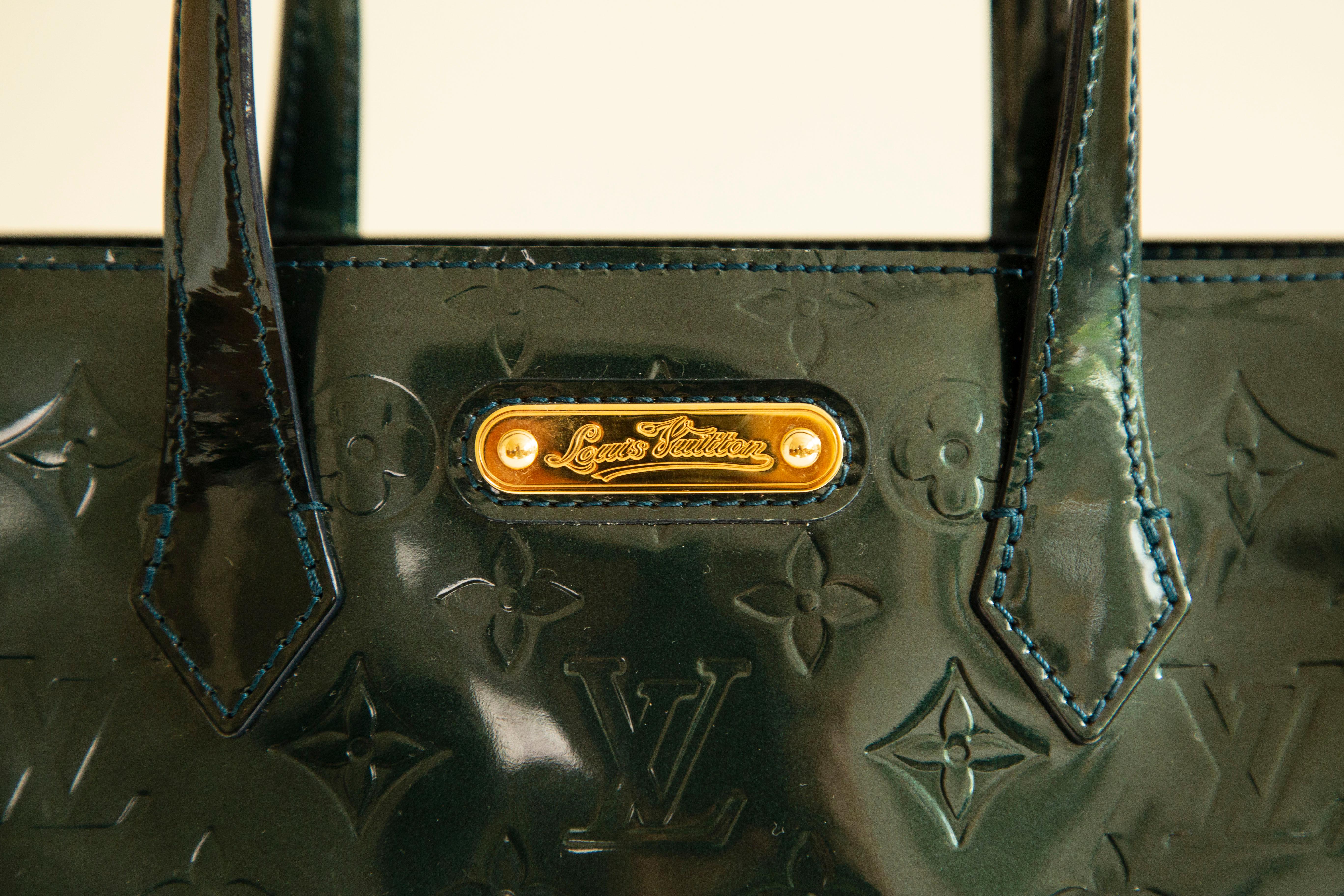 Louis Vuitton Wilshire Sac à poignée en cuir verni vert bouteille 1990  en vente 5