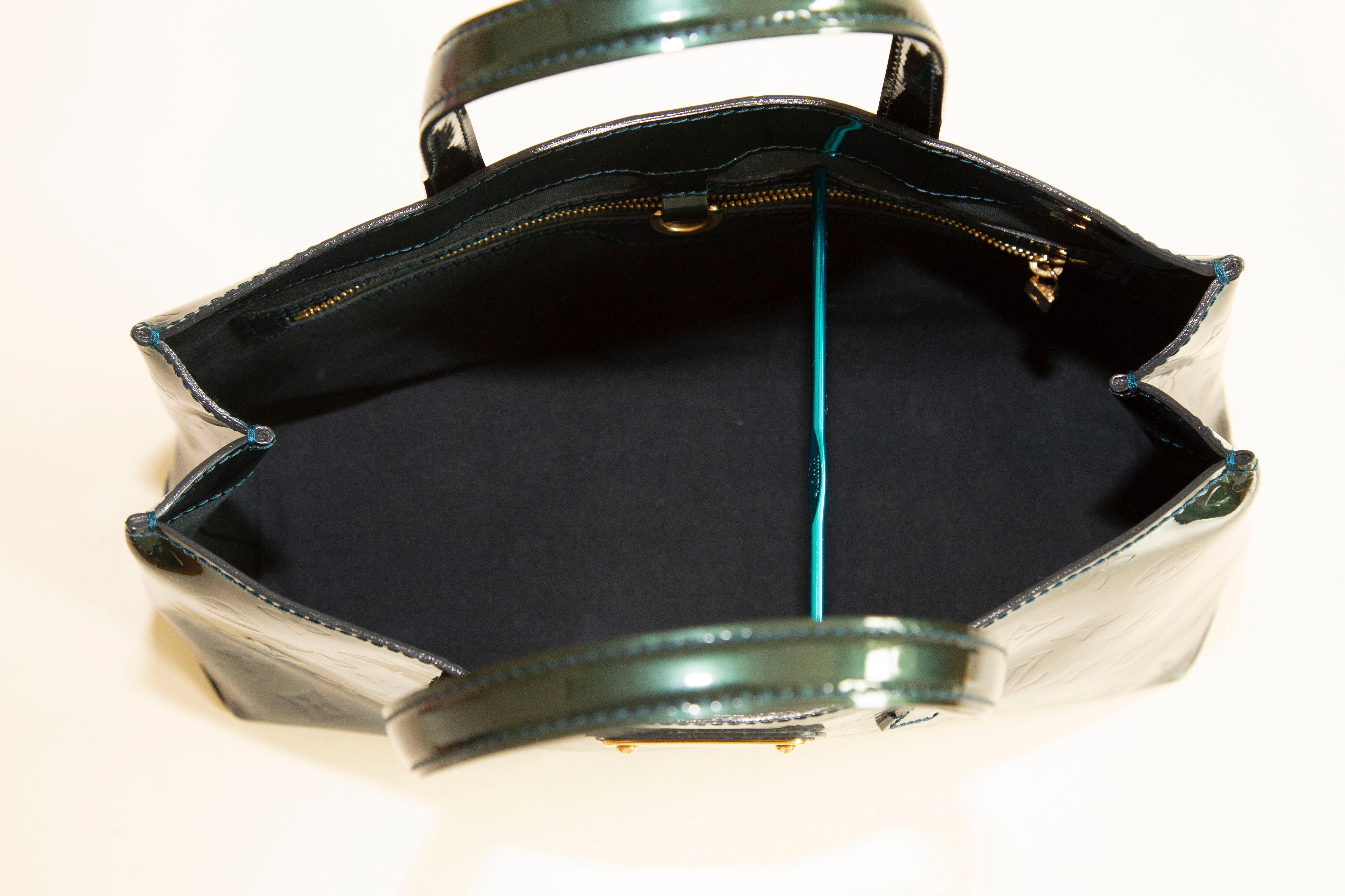 Louis Vuitton Wilshire Bottle Green Patent Leather Top Handle Bag 1990s For Sale 1