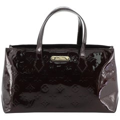 Louis Vuitton - Authenticated Wilshire Handbag - Patent Leather Navy for Women, Very Good Condition