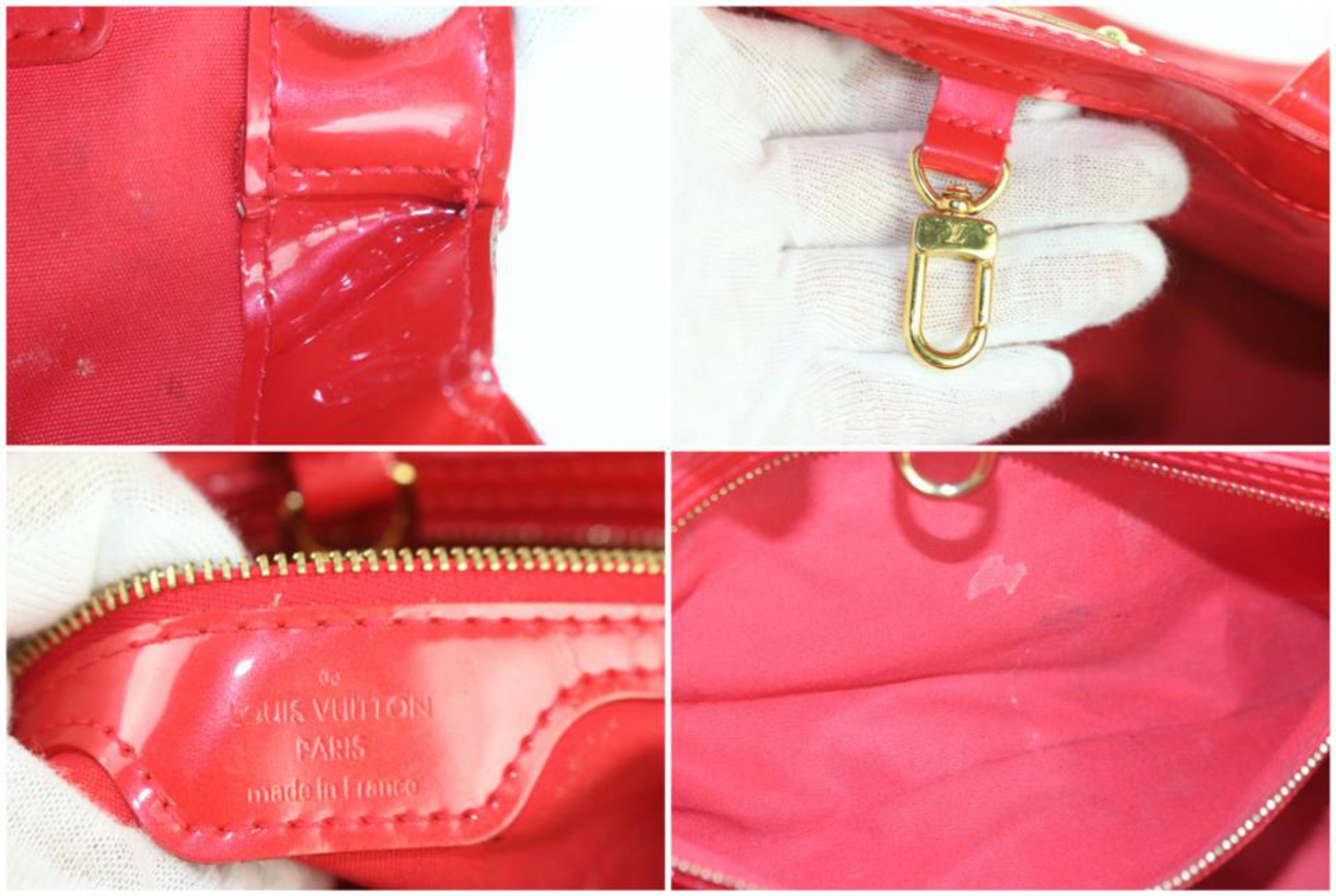 Louis Vuitton Wilshire Monogram Vernis Pm 231159 Red Patent Leather Tote In Good Condition For Sale In Forest Hills, NY