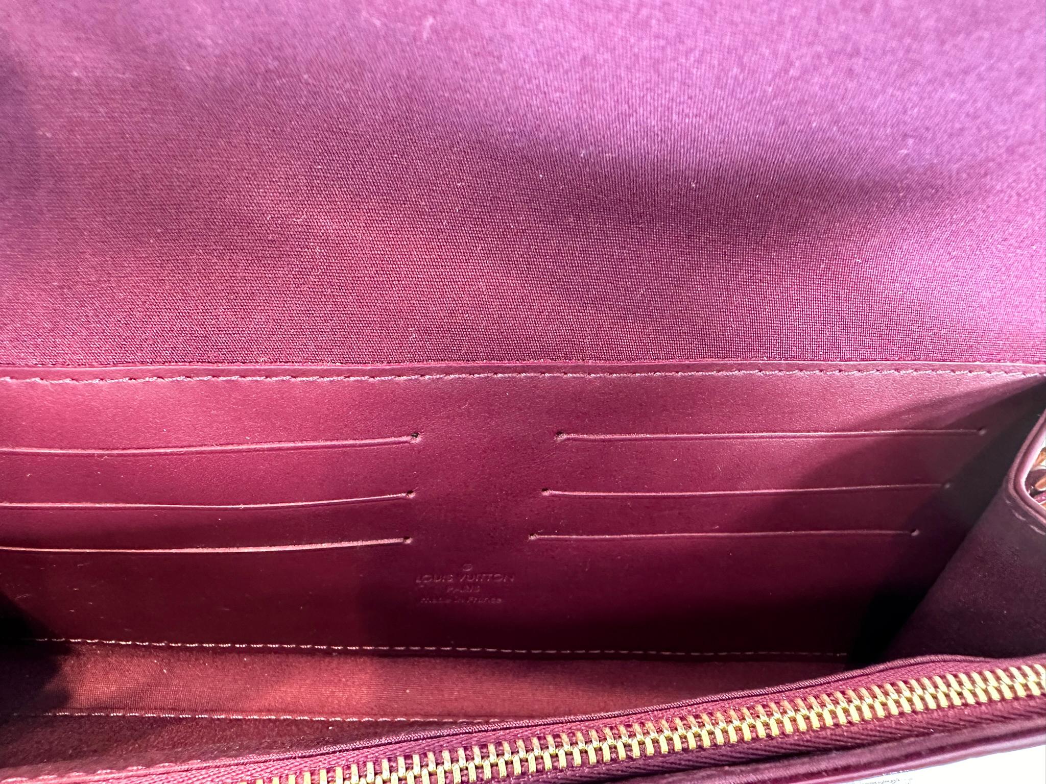 LOUIS VUITTON Wine Monogram Vernis SUNSET BLVD  Shoulder Bag 8