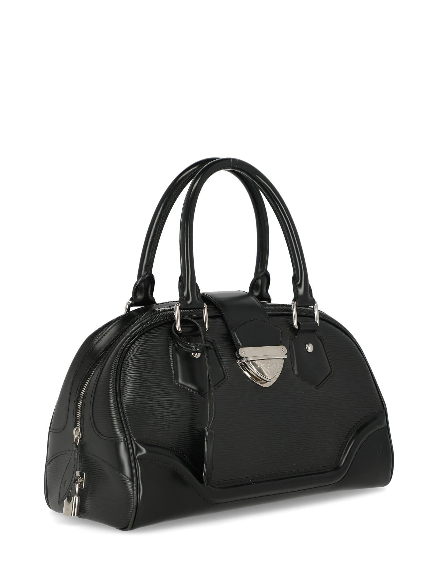 Louis Vuitton Woman Handbag Montaigne Black Leather In Fair Condition In Milan, IT