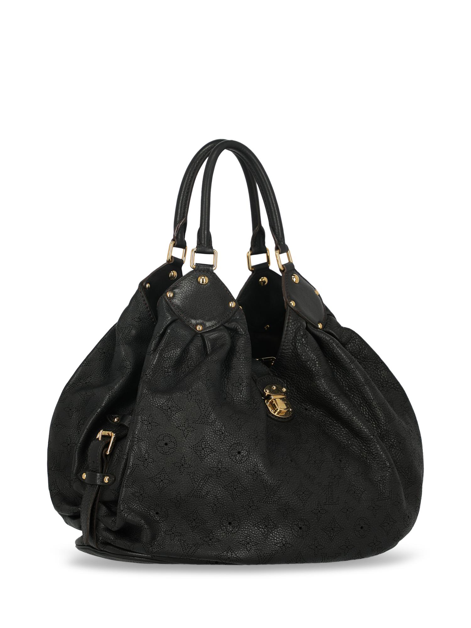 Louis Vuitton Woman Mahina Black  In Good Condition For Sale In Milan, IT