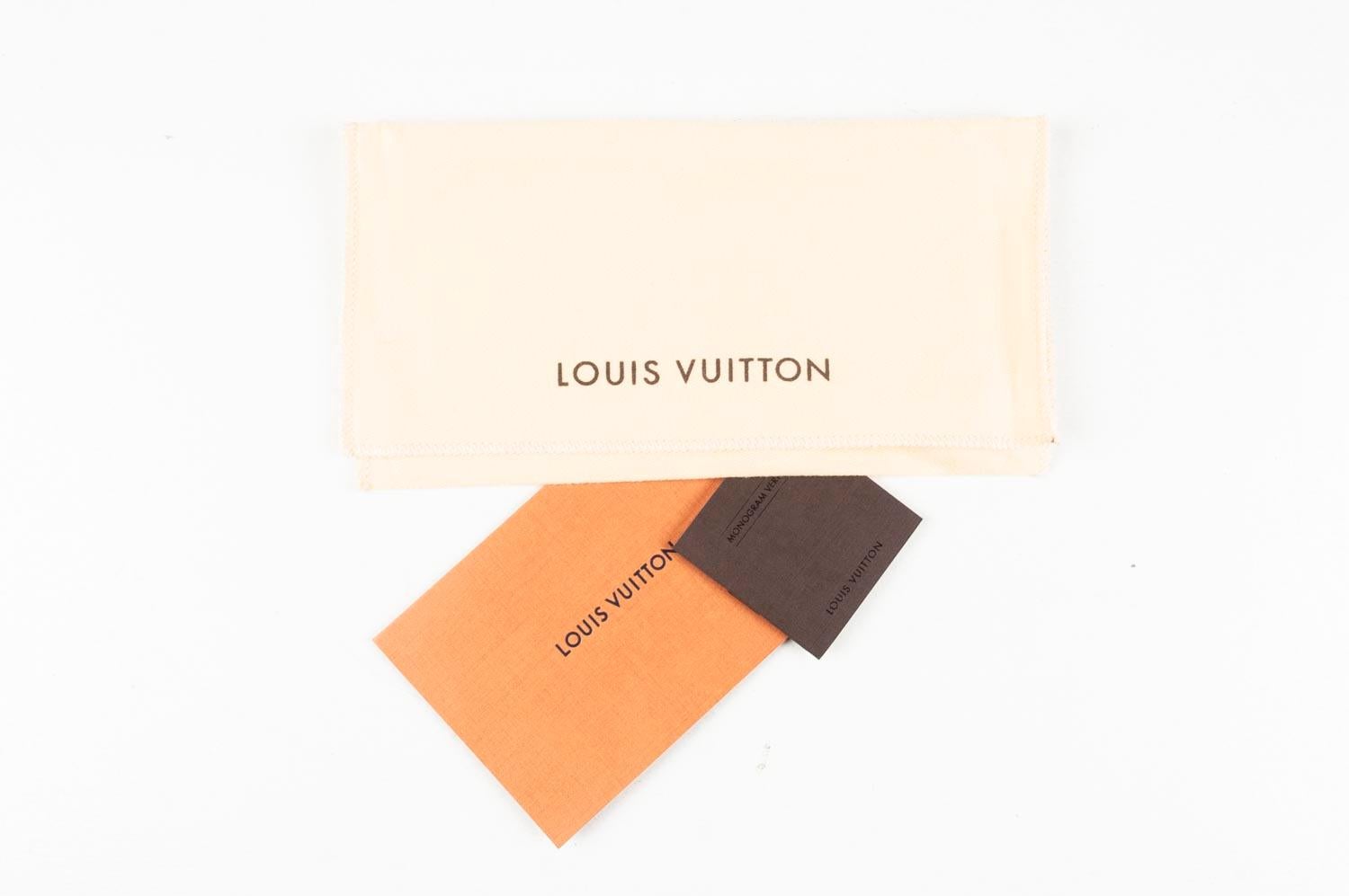 Louis Vuitton Woman Monogram Wallet Patent Leather,  S421 For Sale 1