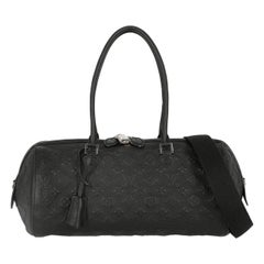 Louis Vuitton Woman Shoulder bag Black Leather