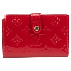 Louis Vuitton Women's 2008 Red Pomme D'Amour Monogram Vernis French Purse Wallet