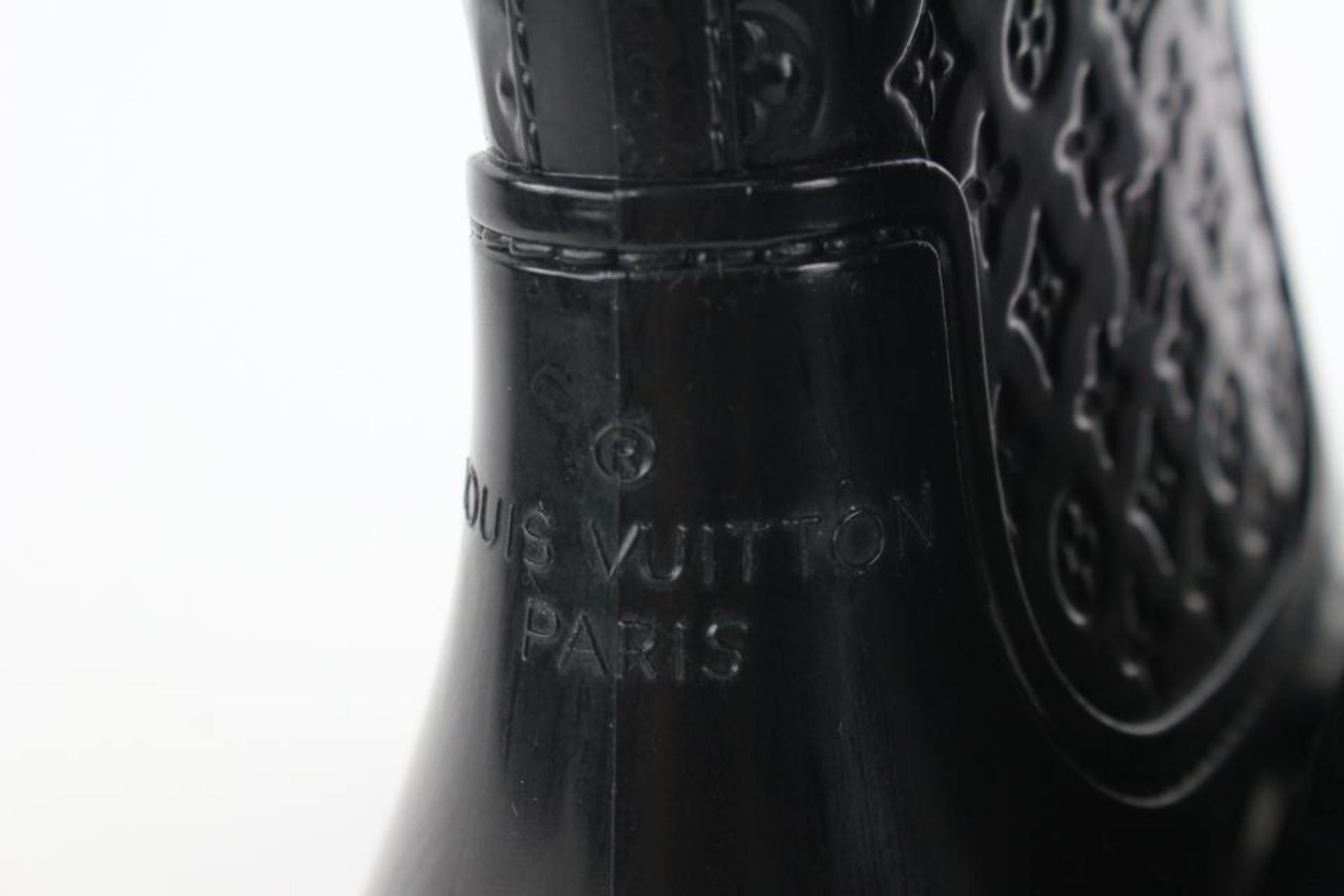 Louis Vuitton Women's 36 Black Rubber Rainboots Tall Rain Boots 9L1221 For Sale 3