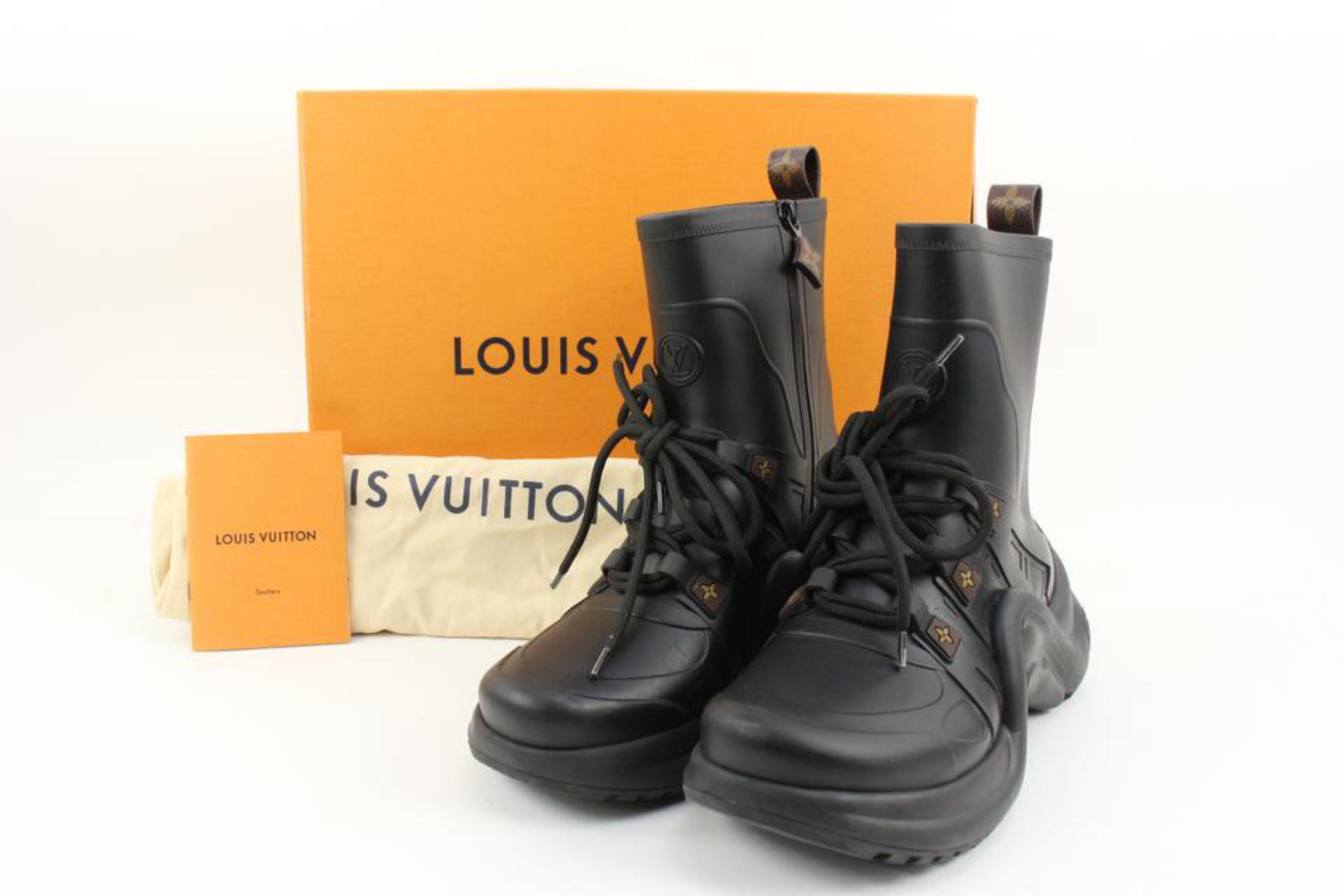 Louis Vuitton Women's 38 Mat Rubber Monogram LV Archlight Sneaker Boots 76lv218s
Date Code/Serial Number: Sxxxxx (Extremely Faded)
Made In: Italy
Measurements: Length:  11.5