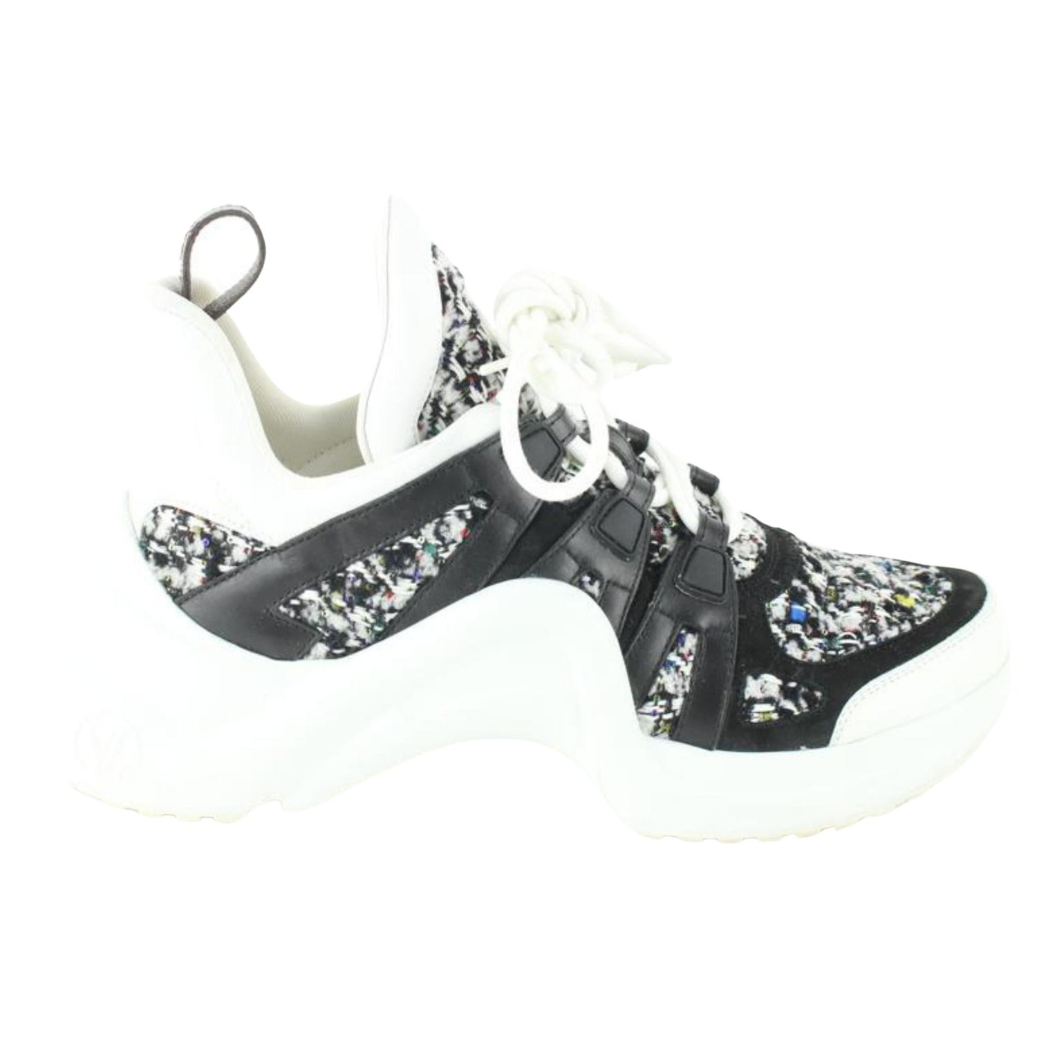 LV sneaker  Louis vuitton shoes sneakers, Girly shoes, Designer sneakers  women