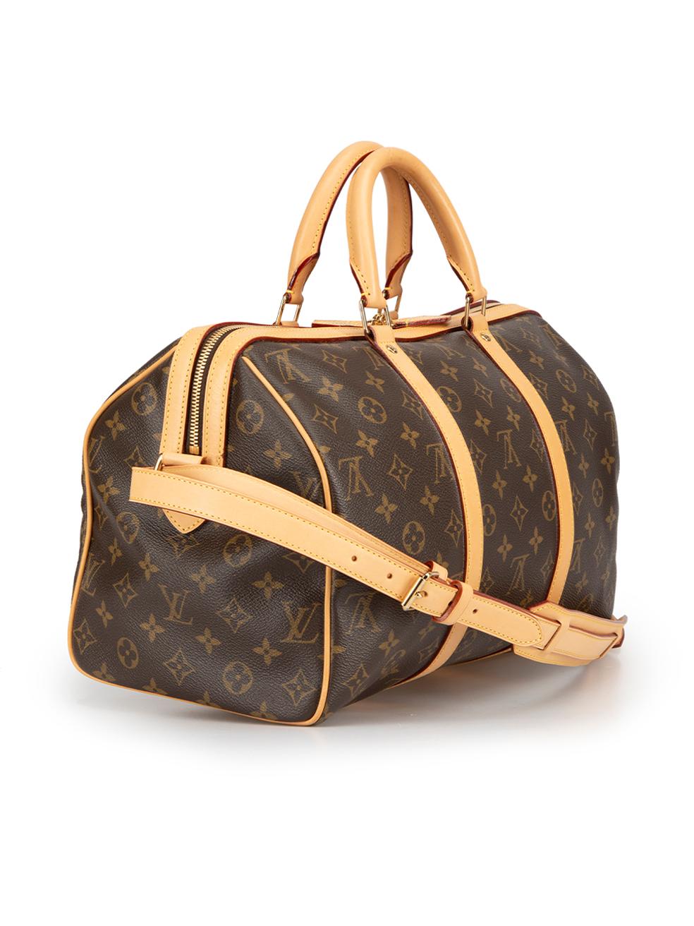 CONDITION is Very good. Minimal wear to bag is evident. Minimal wear to the base with faint scuff marks and small linear red mark to the front rounded top handle on this used Louis Vuitton designer resale item. This item comes with original dust