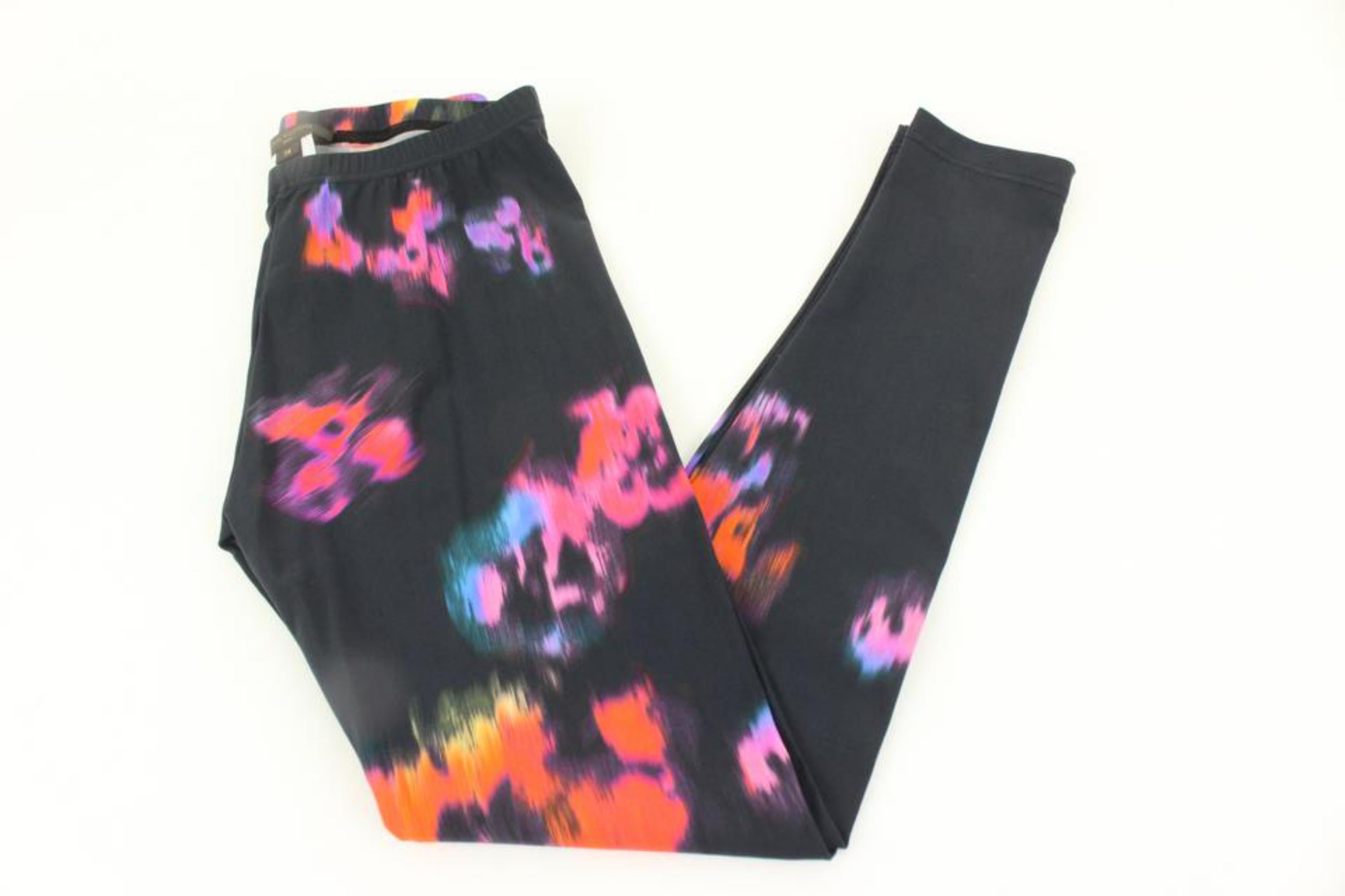 Louis Vuitton - Leggings noirs « Graffiti Roses » extrêmement rares, pour femme, 12 étagères Pour femmes en vente
