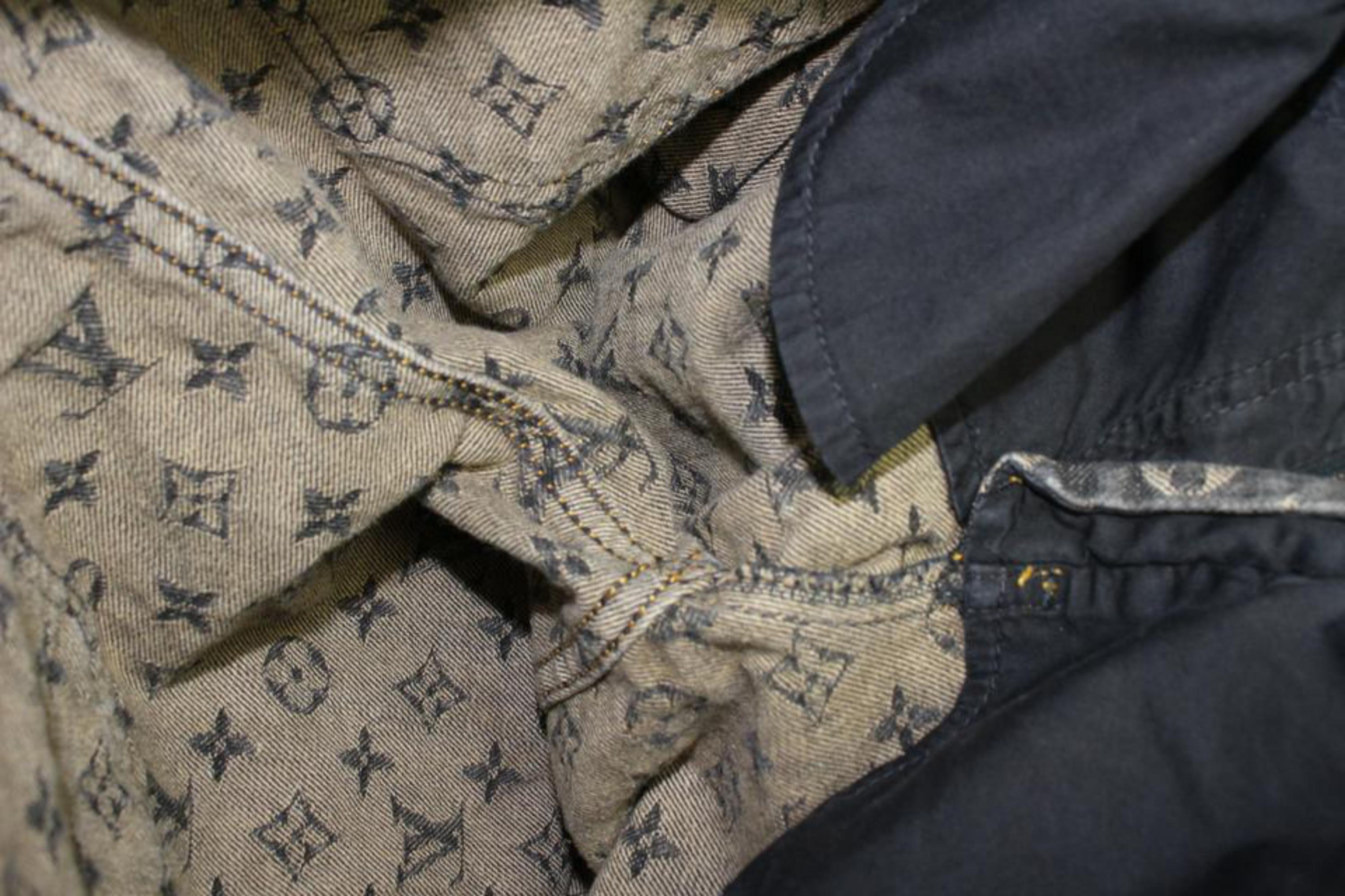 Louis Vuitton Women's US Size 25 26 Grey x Beige Monogram Denim Jeans 34lz420s In Good Condition In Dix hills, NY