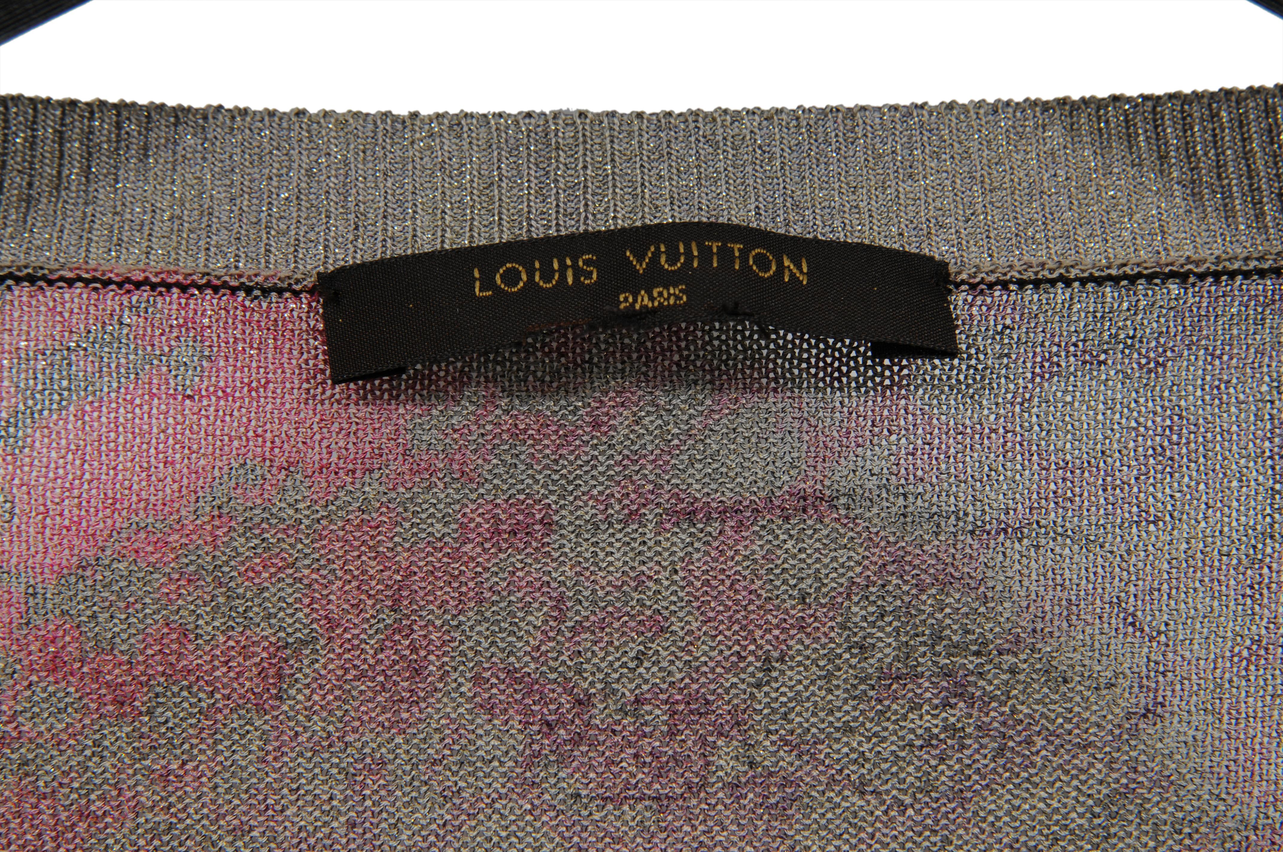 Noir Louis Vuitton Womens V Neck Animal Print Shimmer Sweater Medium Viscose Blend en vente