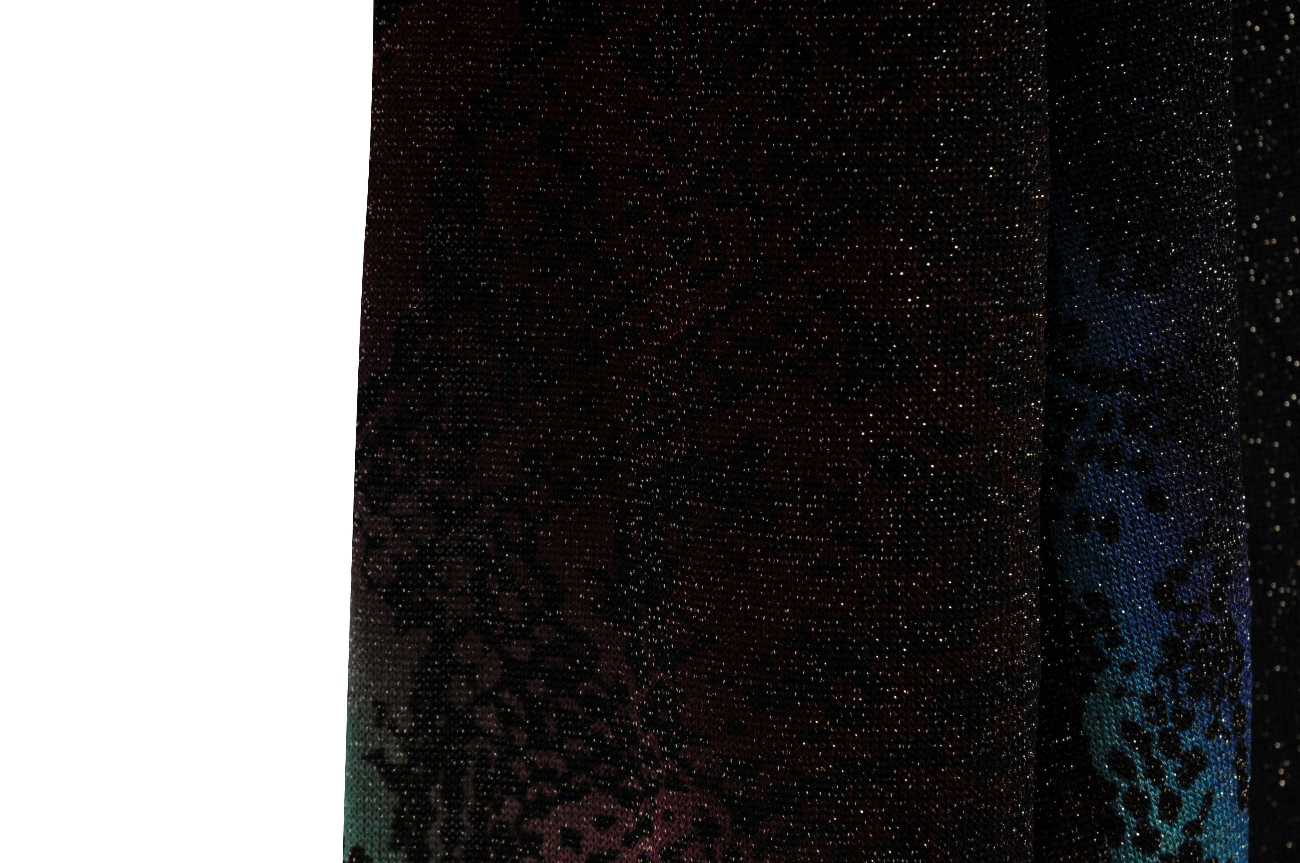 Louis Vuitton Womens V Neck Animal Print Shimmer Sweater Medium Viscose Blend en vente 3