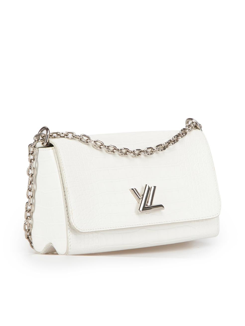 CONDITION is Very good. Minimal wear to bag is evident. Minimal wear to the front-right with discoloured mark on this used Louis Vuitton designer resale item.



Details


White

Crocodile leather

Mini shoulder bag

Two ways chai and leather