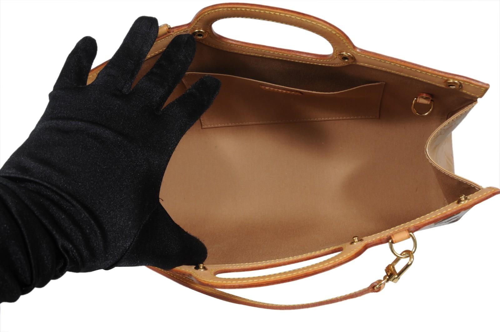 Louis Vuitton Donna Roxbury Drive Monogram Vernis Borsa a tracolla in pelle marrone in vendita 14