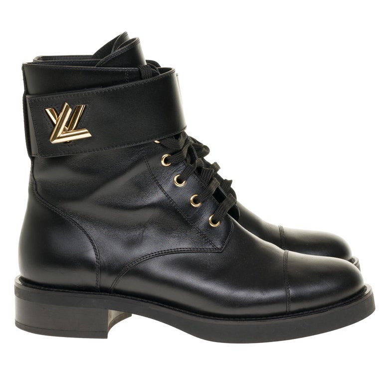Louis Vuitton Wonderland Rangers in black calf and golden twist clasp ...