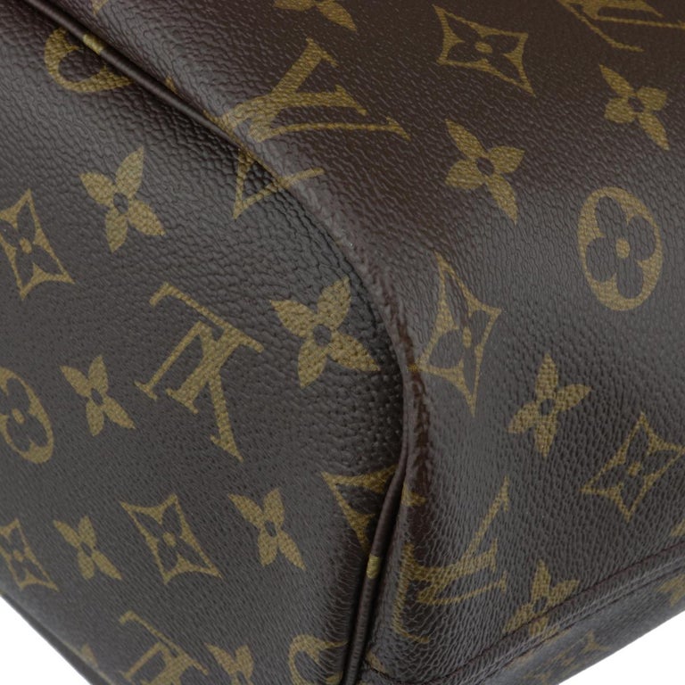 Louis Vuitton World Tour Neverfull Bag MM Monogram with Gold Hardware ...