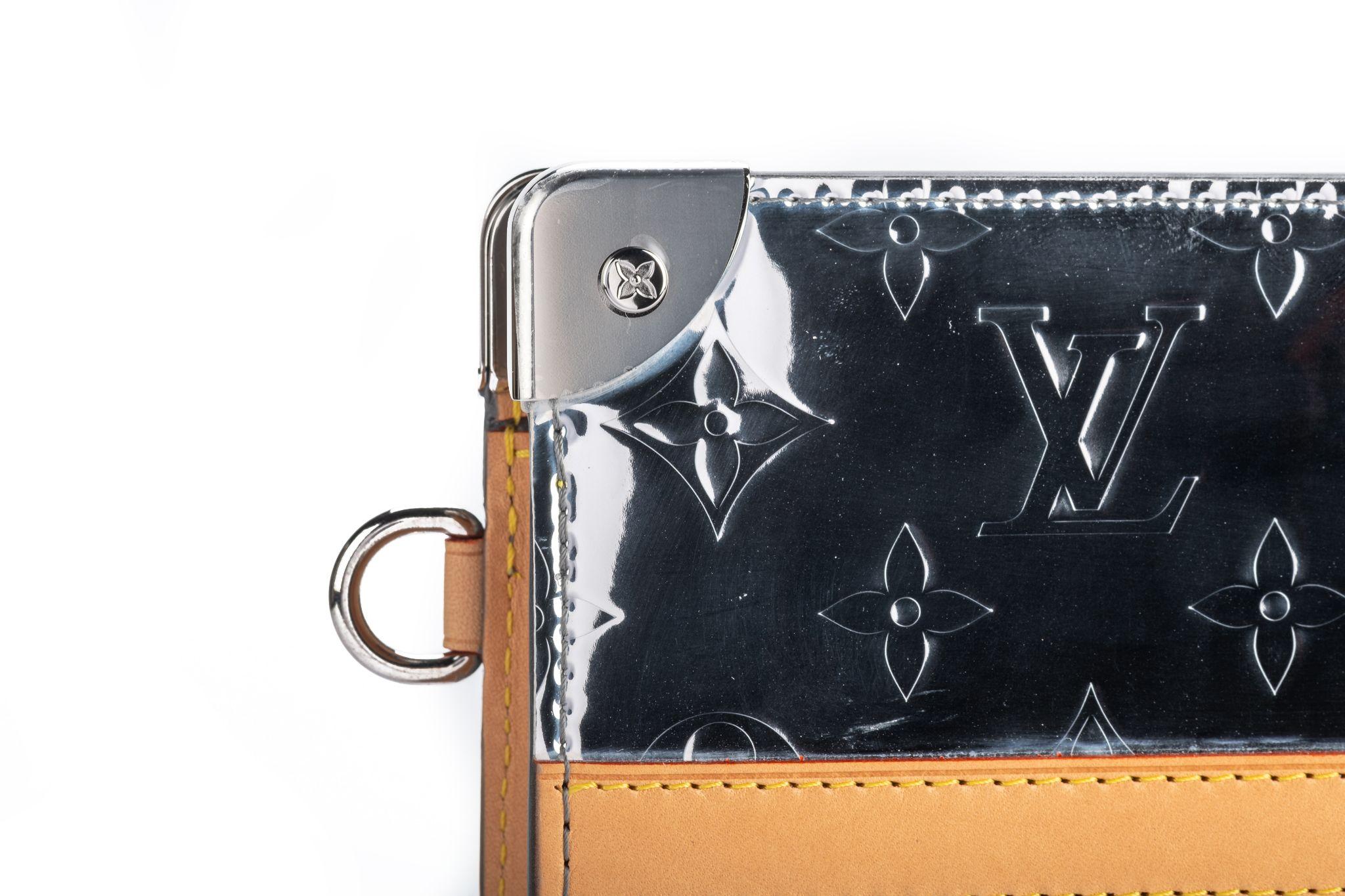 Louis Vuitton X Abloh Mirror Trunk Pochette BN In New Condition For Sale In West Hollywood, CA